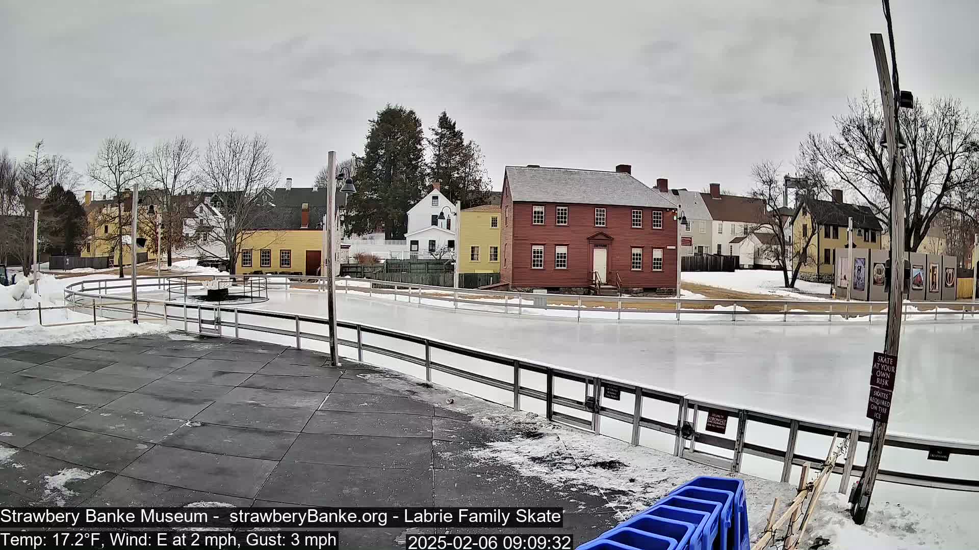  Ice Skating - Patio Cam at Strawbery Banke, Porsmouth , Live Camera, New Hampshire 