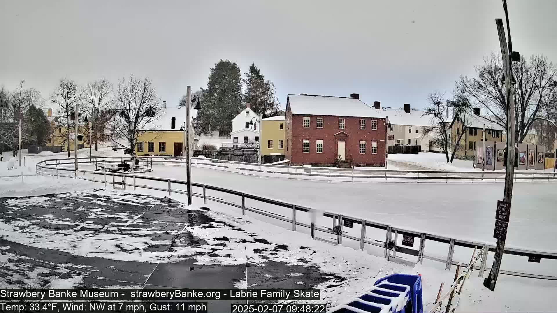  Ice Skating - Patio Cam at Strawbery Banke, Porsmouth , Live Camera, New Hampshire 