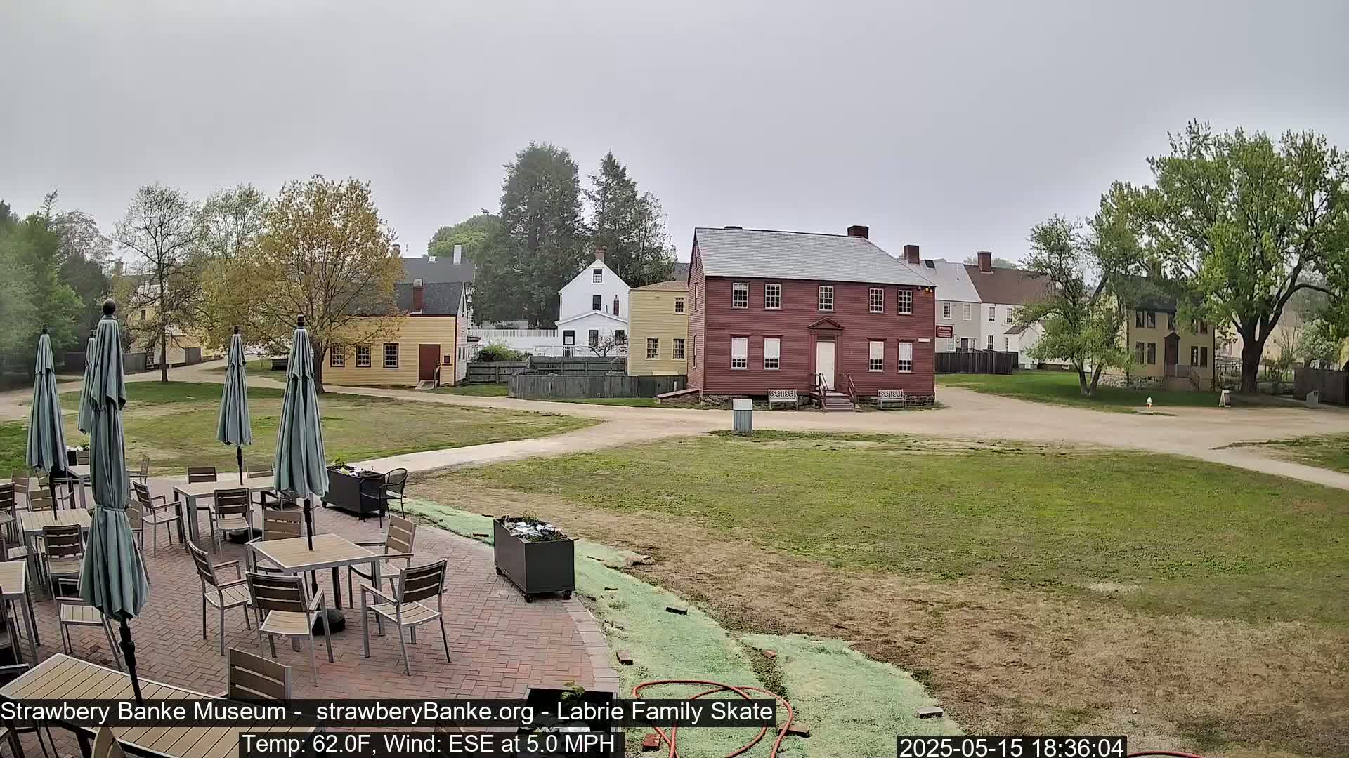  Ice Skating - Patio Cam at Strawbery Banke, Porsmouth , Live Camera, New Hampshire 