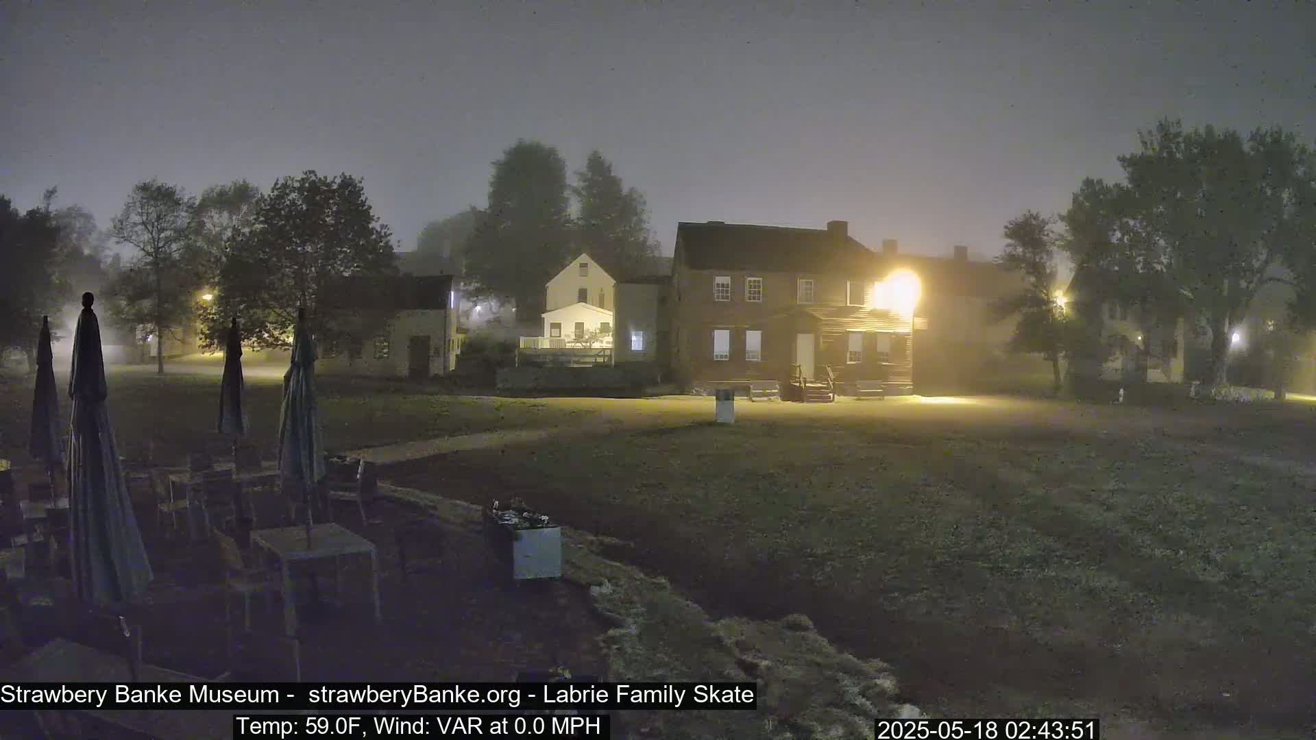  Ice Skating - Patio Cam at Strawbery Banke, Porsmouth , Live Camera, New Hampshire 