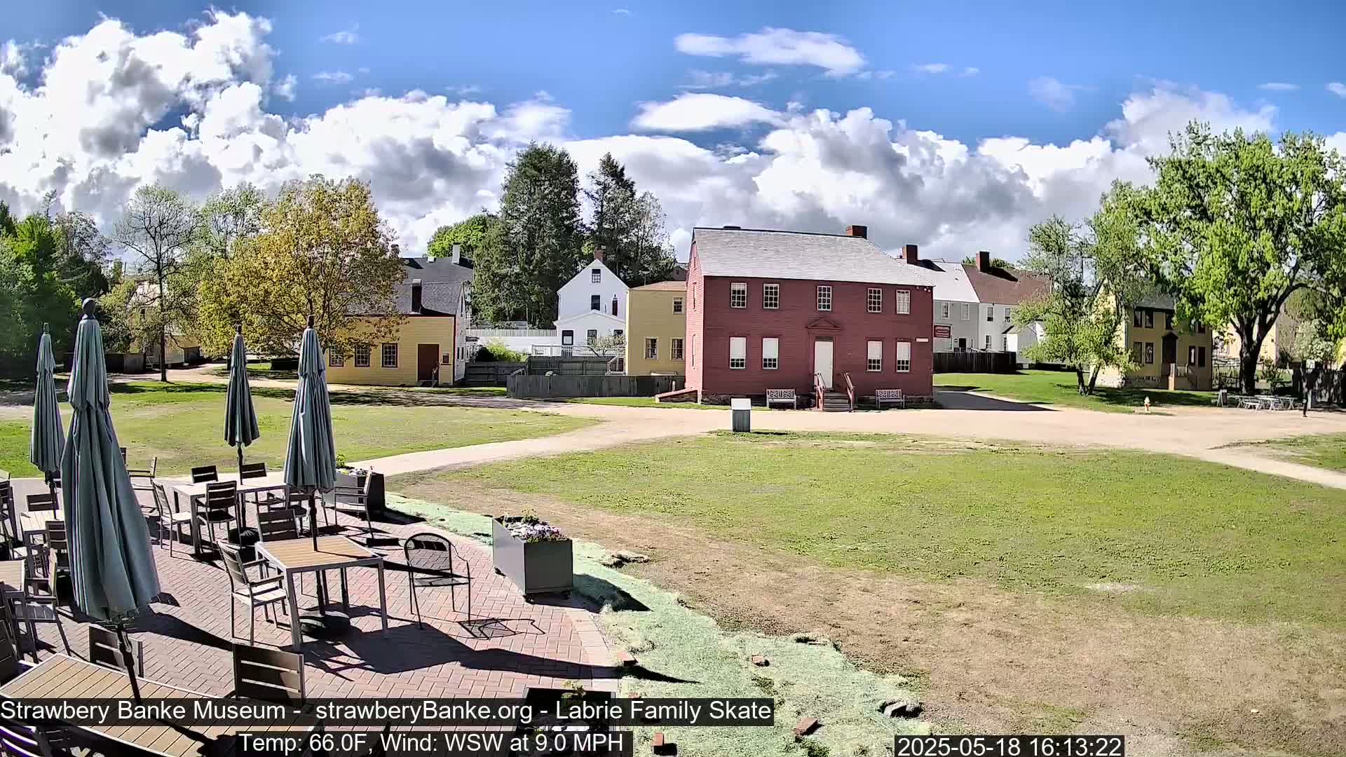  Ice Skating - Patio Cam at Strawbery Banke, Porsmouth , Live Camera, New Hampshire 