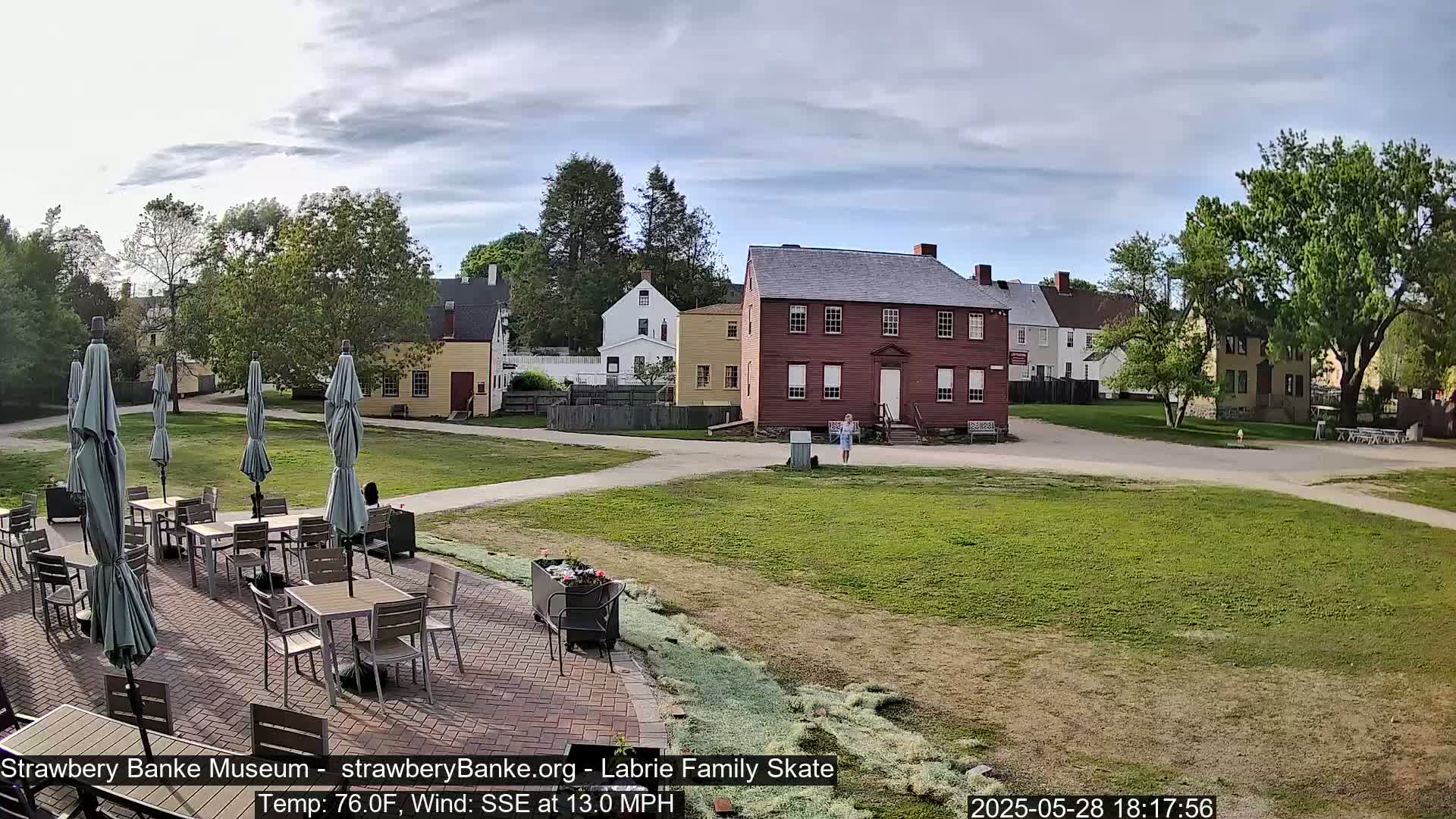  Ice Skating - Patio Cam at Strawbery Banke, Porsmouth , Live Camera, New Hampshire 