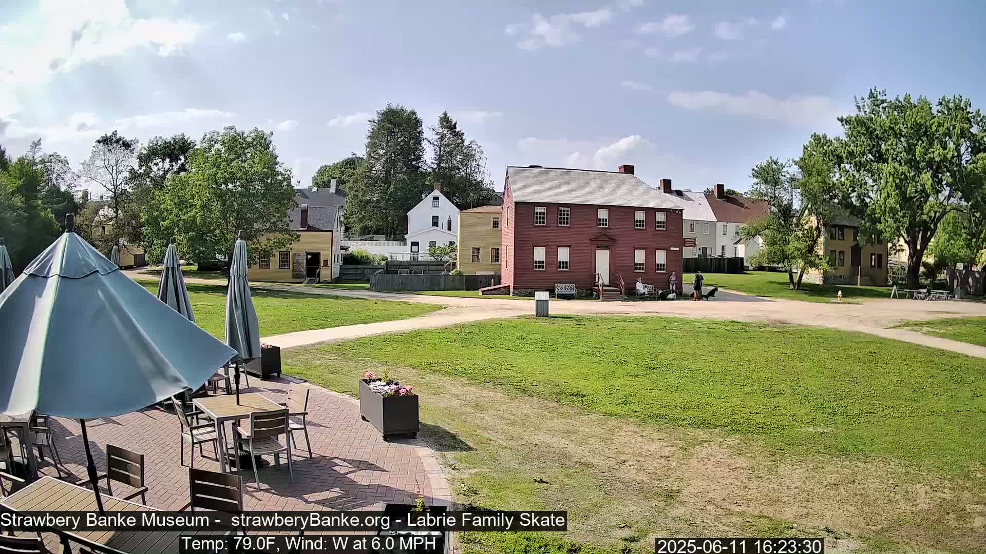  Ice Skating - Patio Cam at Strawbery Banke, Porsmouth , Live Camera, New Hampshire 