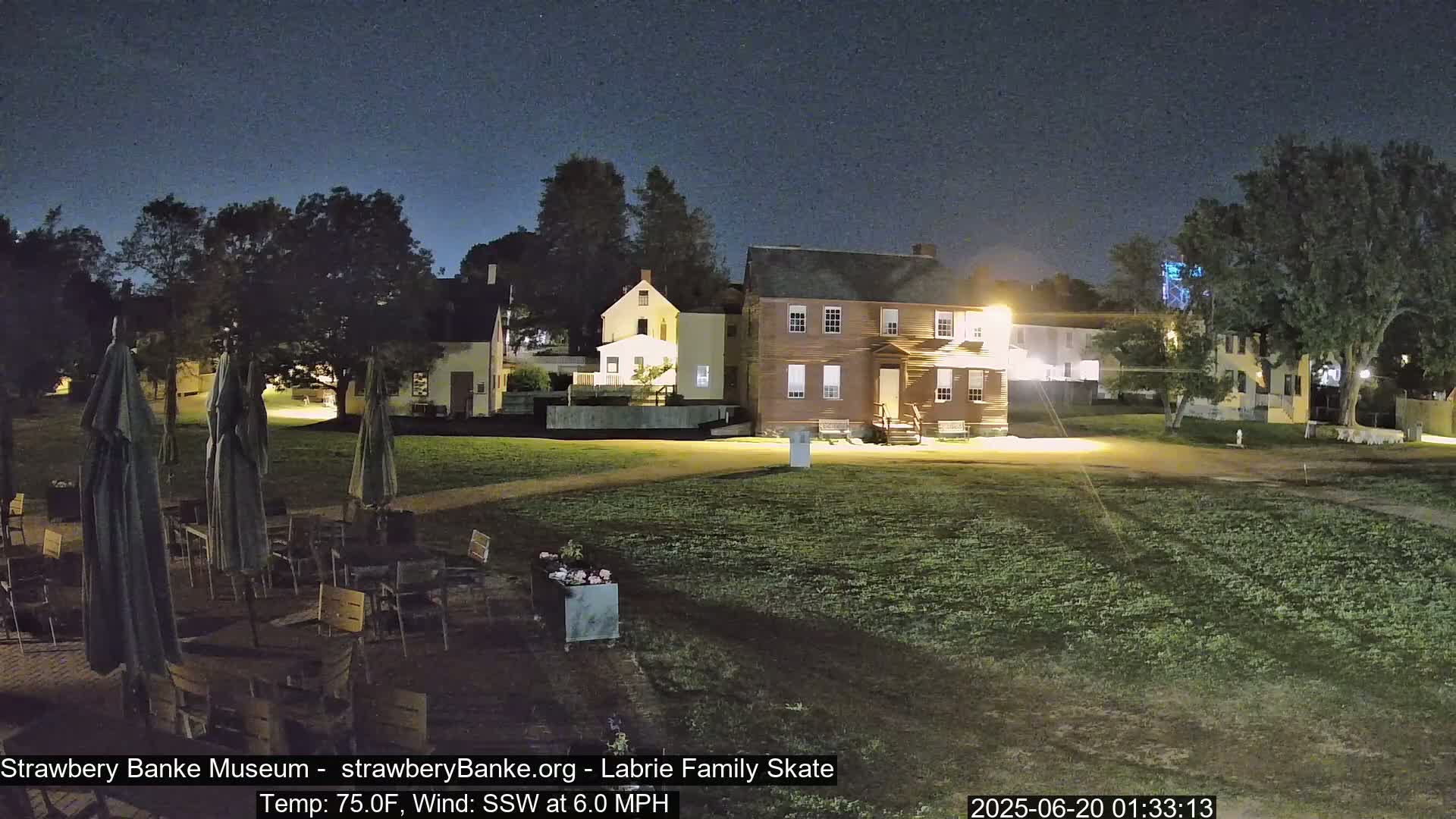  Ice Skating - Patio Cam at Strawbery Banke, Porsmouth , Live Camera, New Hampshire 