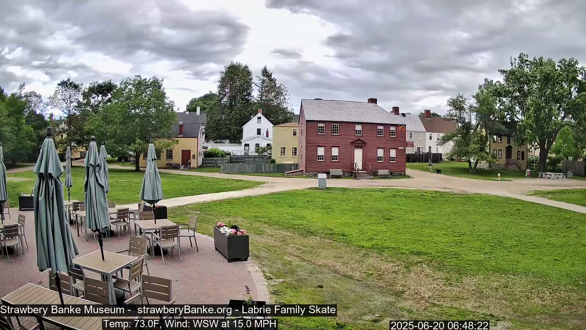  Ice Skating - Patio Cam at Strawbery Banke, Porsmouth , Live Camera, New Hampshire 