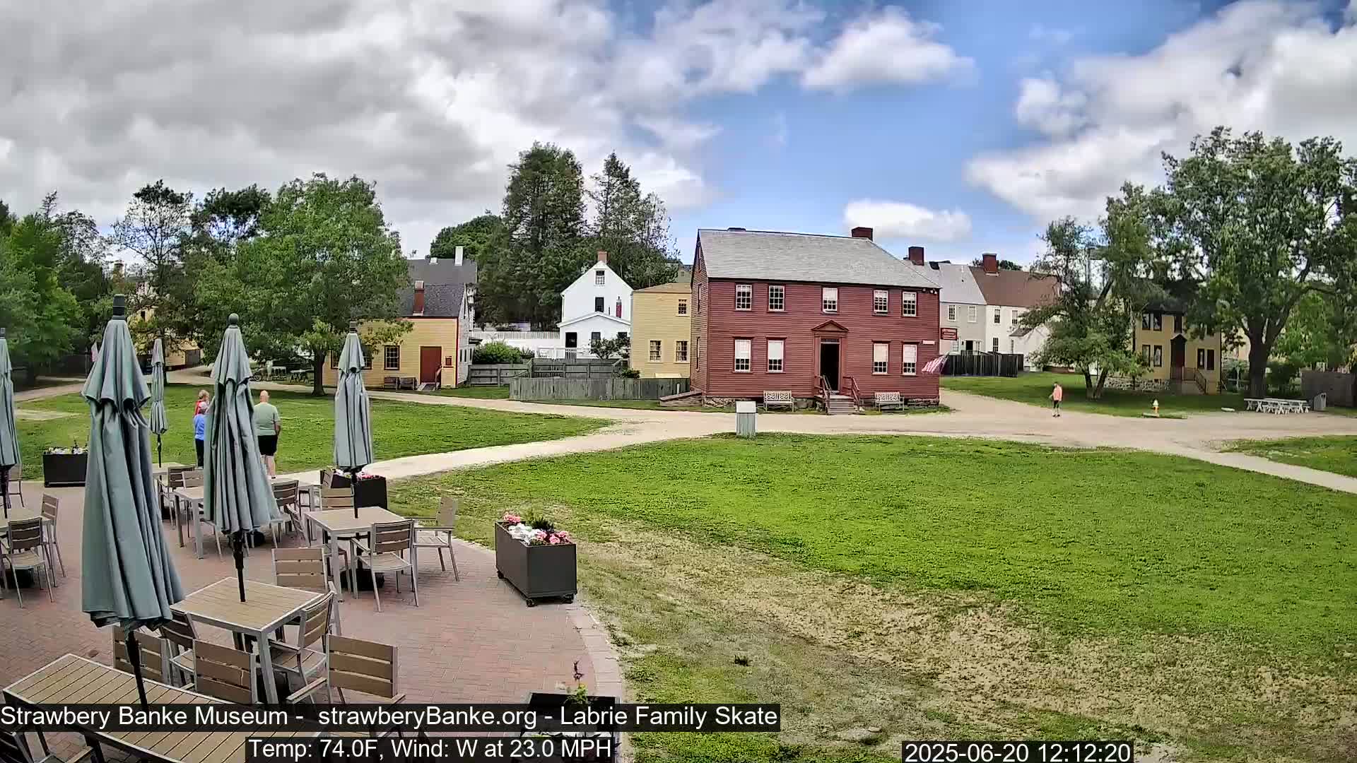  Ice Skating - Patio Cam at Strawbery Banke, Porsmouth , Live Camera, New Hampshire 