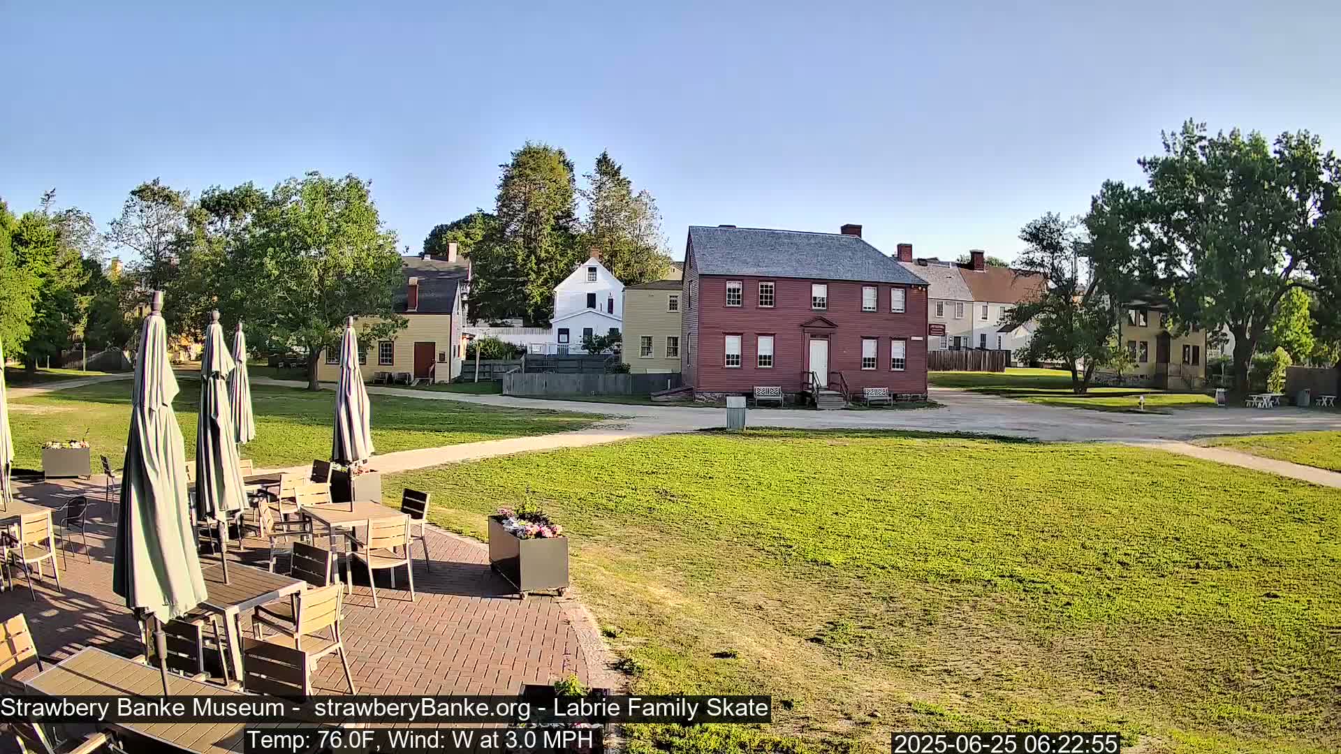  Ice Skating - Patio Cam at Strawbery Banke, Porsmouth , Live Camera, New Hampshire 