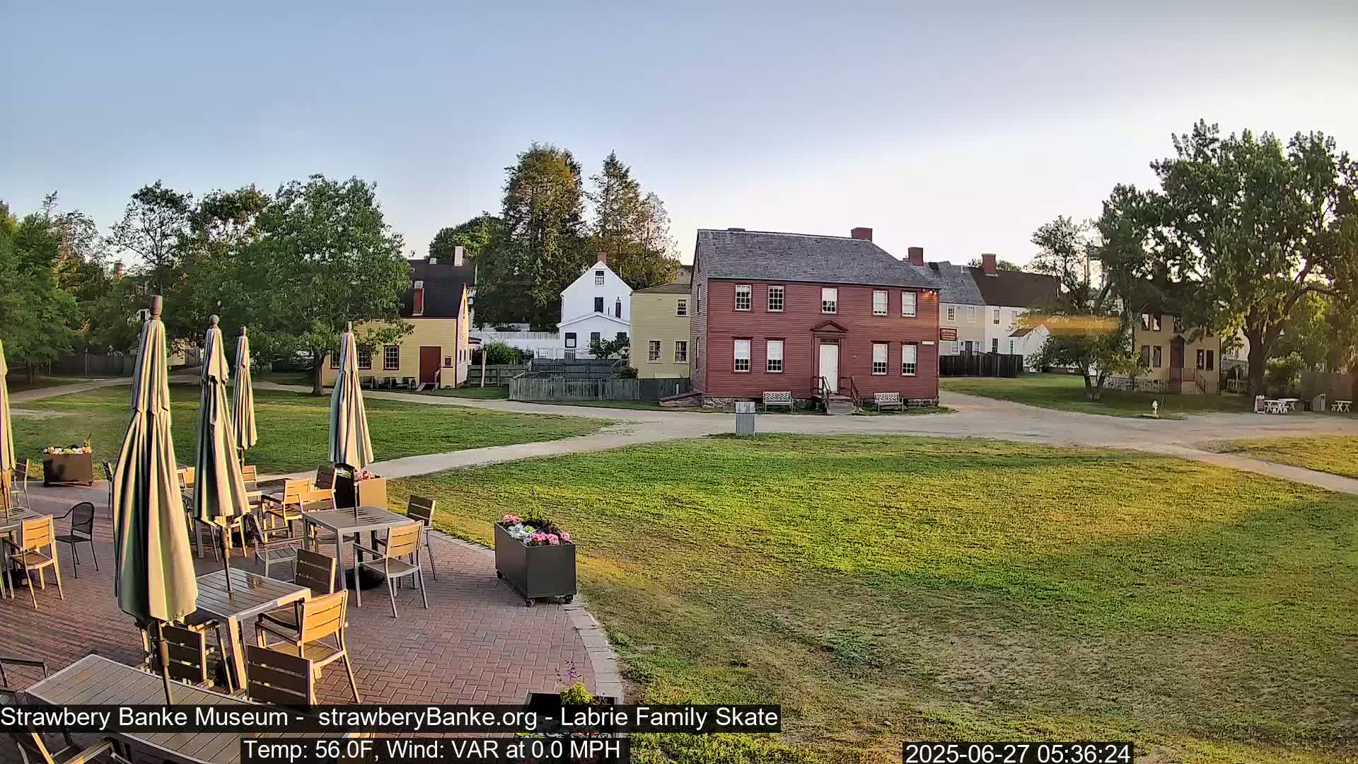  Ice Skating - Patio Cam at Strawbery Banke, Porsmouth , Live Camera, New Hampshire 