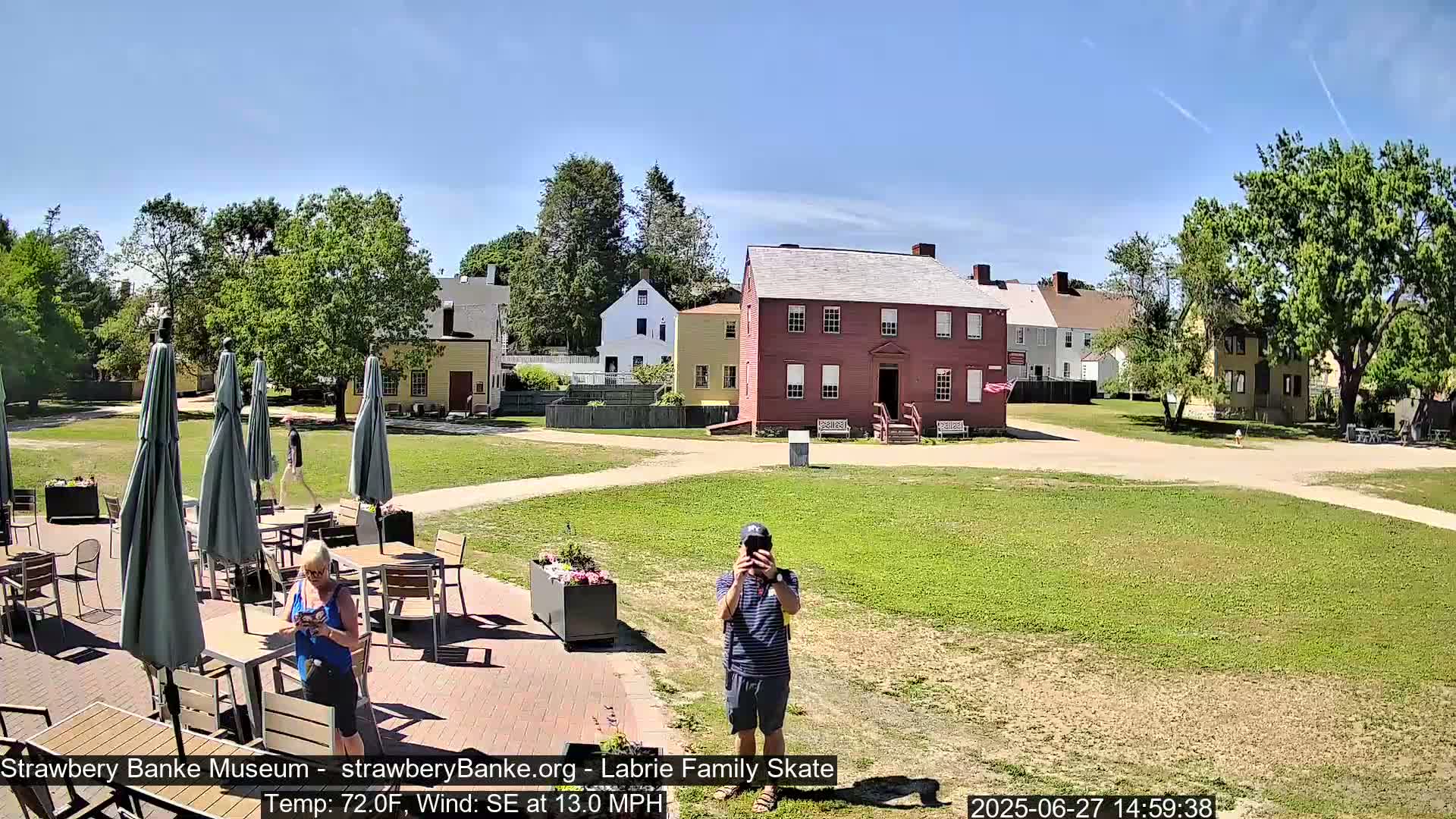  Ice Skating - Patio Cam at Strawbery Banke, Porsmouth , Live Camera, New Hampshire 