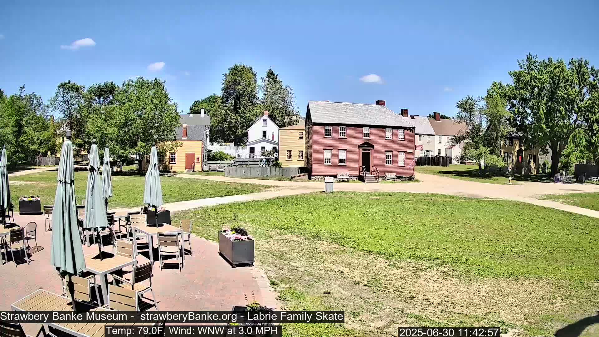  Ice Skating - Patio Cam at Strawbery Banke, Porsmouth , Live Camera, New Hampshire 
