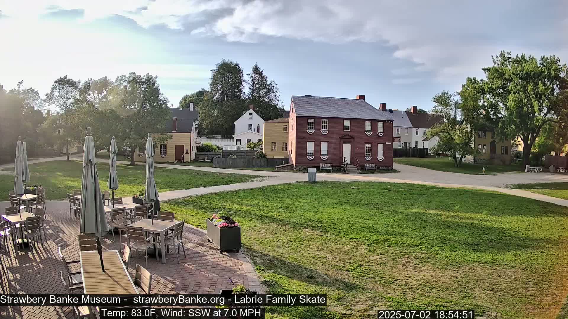  Ice Skating - Patio Cam at Strawbery Banke, Porsmouth , Live Camera, New Hampshire 