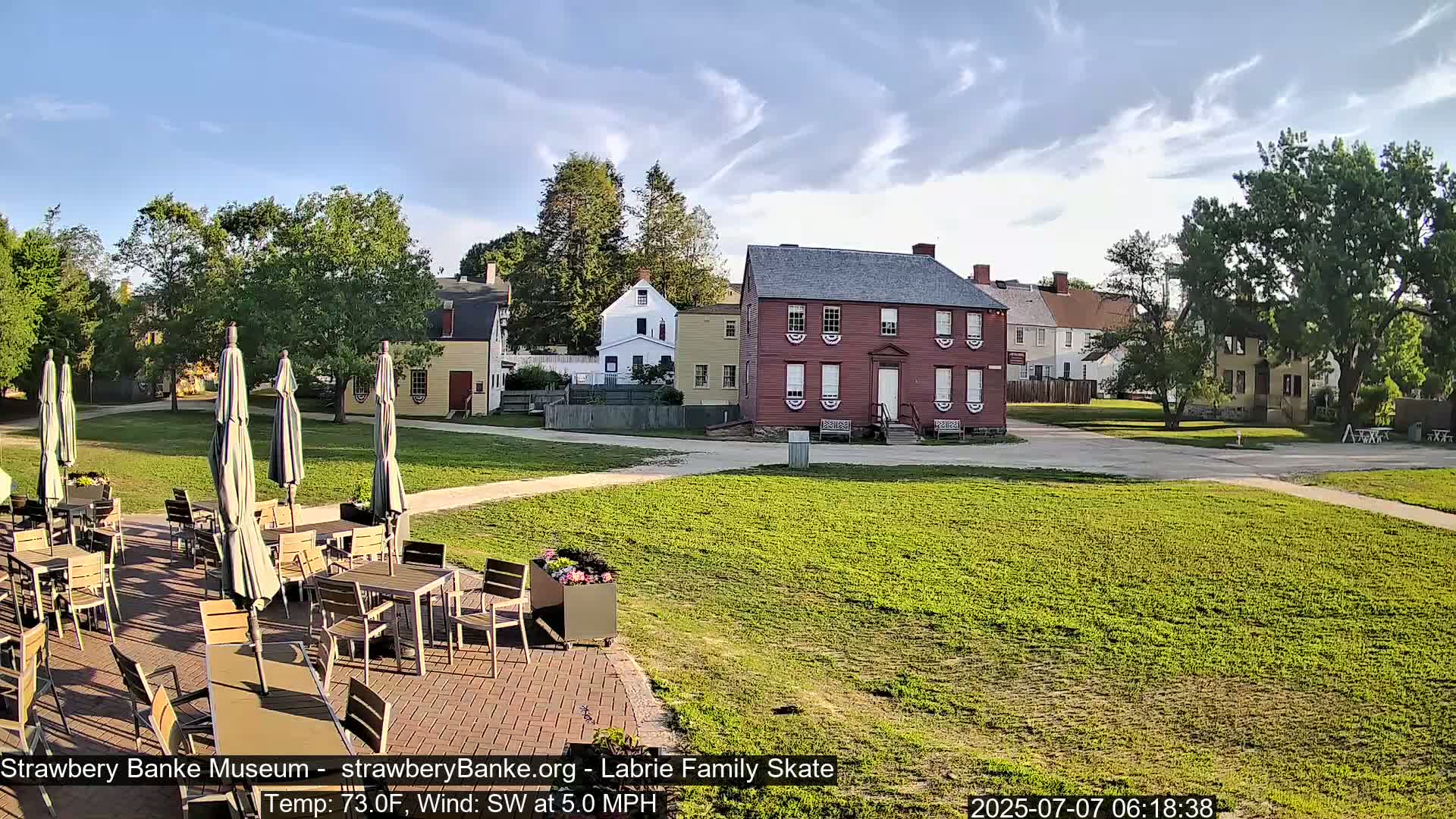  Ice Skating - Patio Cam at Strawbery Banke, Porsmouth , Live Camera, New Hampshire 