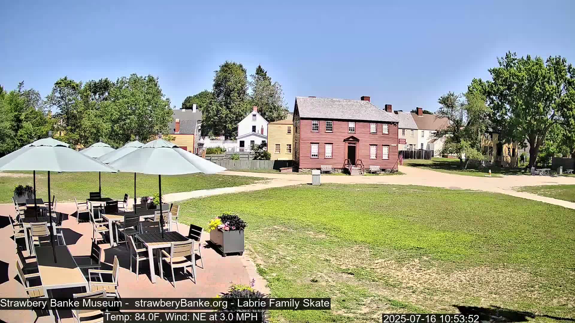  Ice Skating - Patio Cam at Strawbery Banke, Porsmouth , Live Camera, New Hampshire 