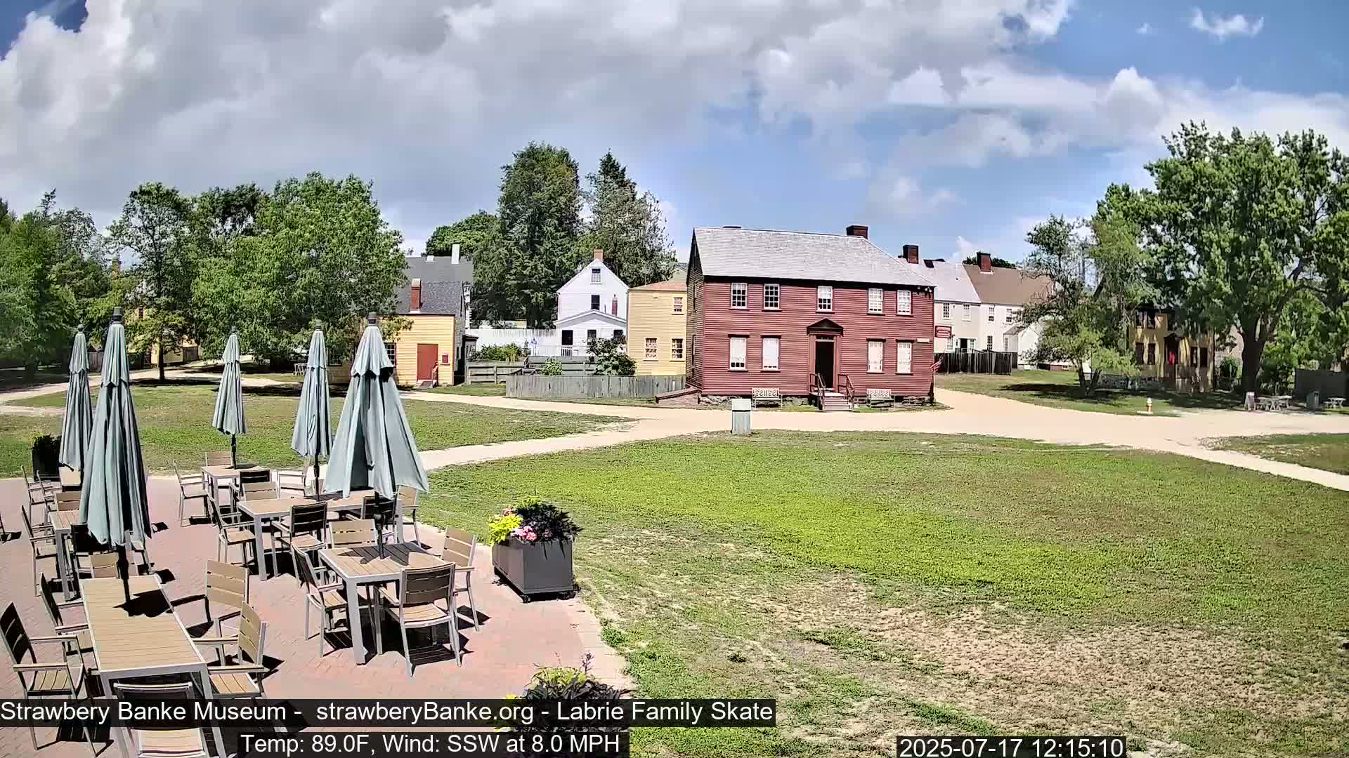  Ice Skating - Patio Cam at Strawbery Banke, Porsmouth , Live Camera, New Hampshire 