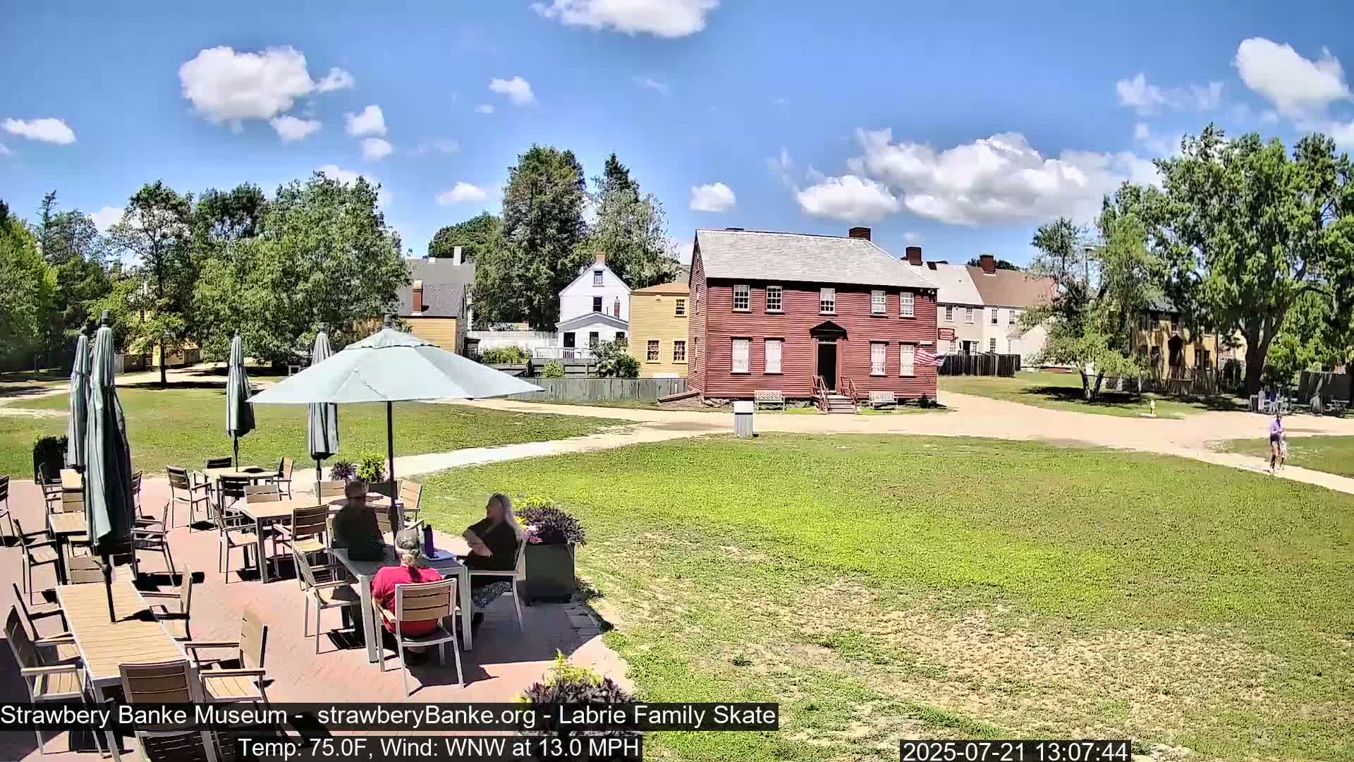  Ice Skating - Patio Cam at Strawbery Banke, Porsmouth , Live Camera, New Hampshire 