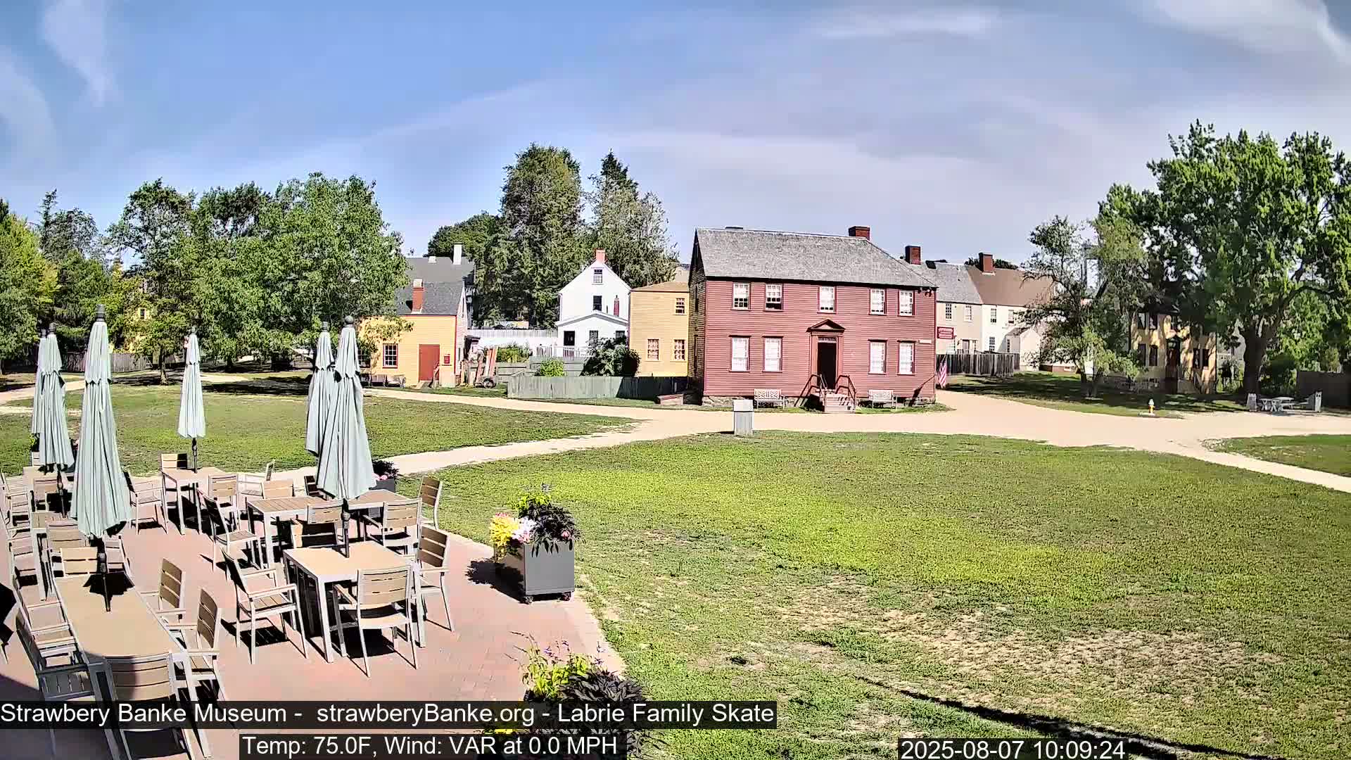  Ice Skating - Patio Cam at Strawbery Banke, Porsmouth , Live Camera, New Hampshire 