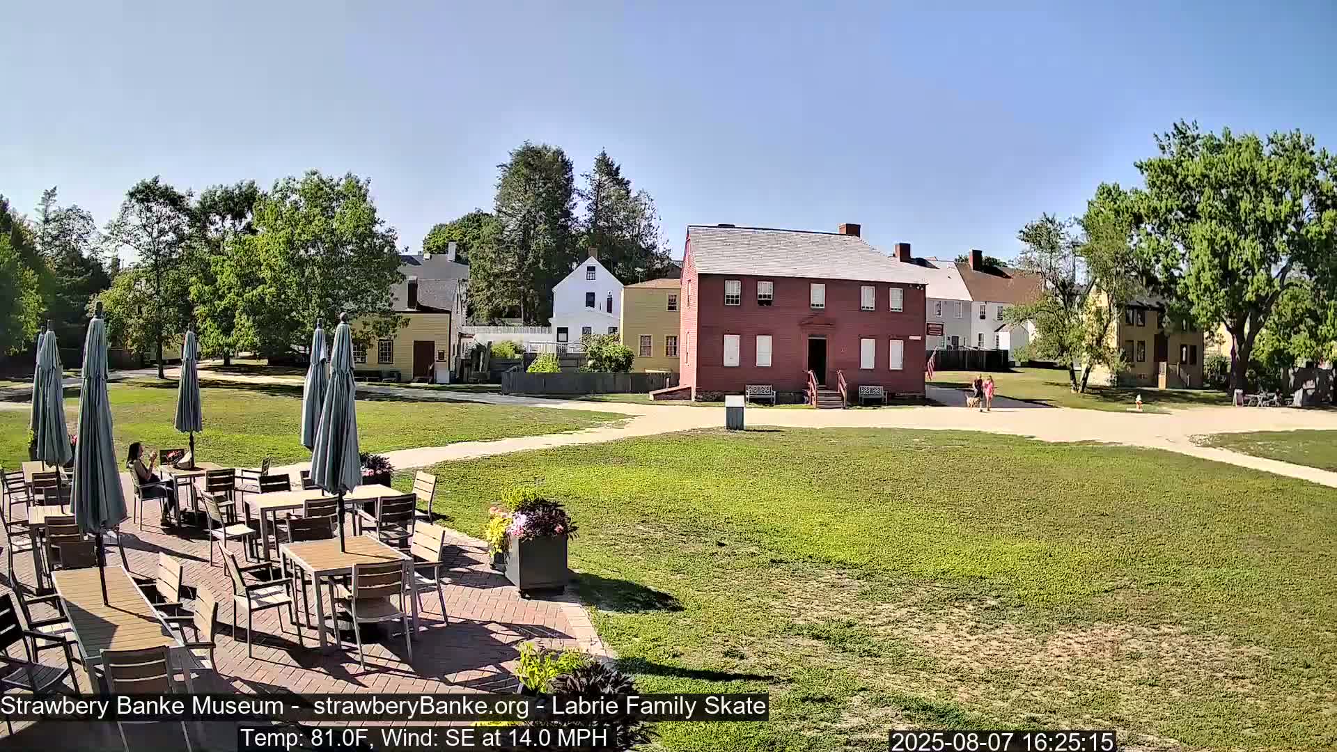  Ice Skating - Patio Cam at Strawbery Banke, Porsmouth , Live Camera, New Hampshire 