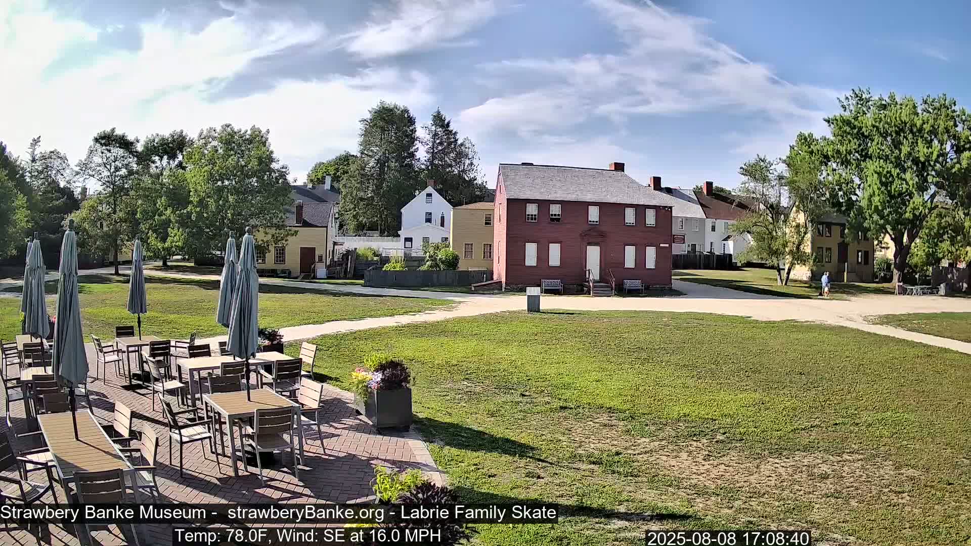  Ice Skating - Patio Cam at Strawbery Banke, Porsmouth , Live Camera, New Hampshire 