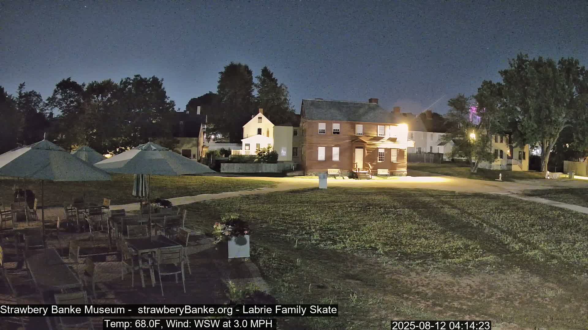  Ice Skating - Patio Cam at Strawbery Banke, Porsmouth , Live Camera, New Hampshire 