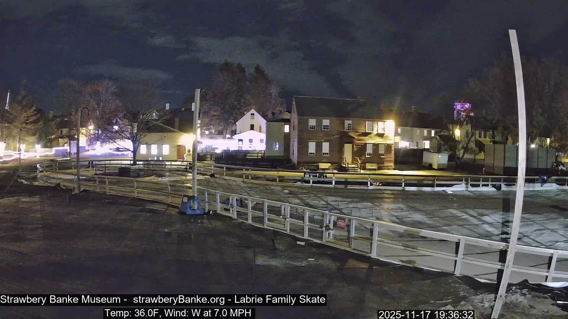  Ice Skating - Patio Cam at Strawbery Banke, Porsmouth , Live Camera, New Hampshire 