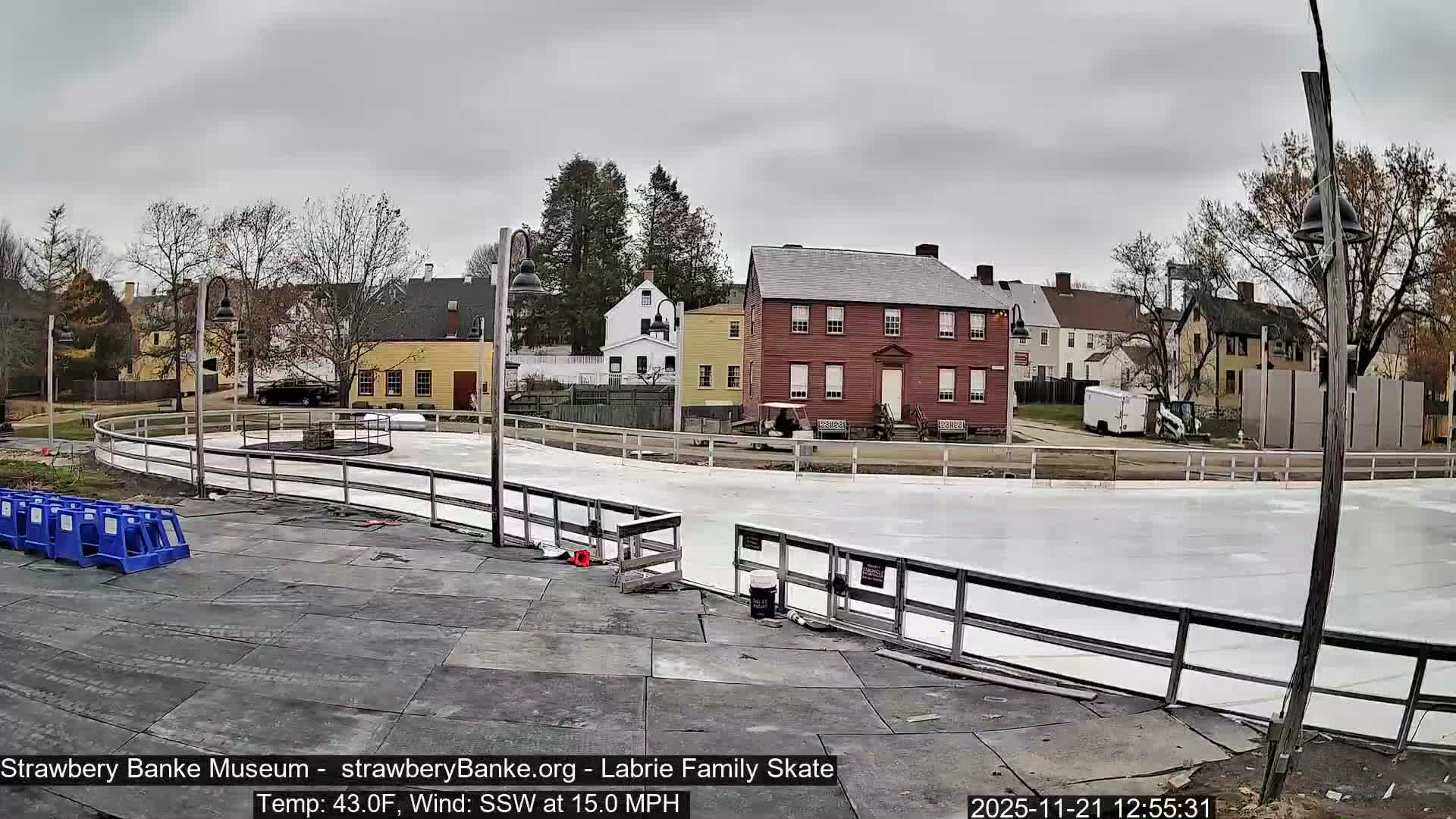  Ice Skating - Patio Cam at Strawbery Banke, Porsmouth , Live Camera, New Hampshire 