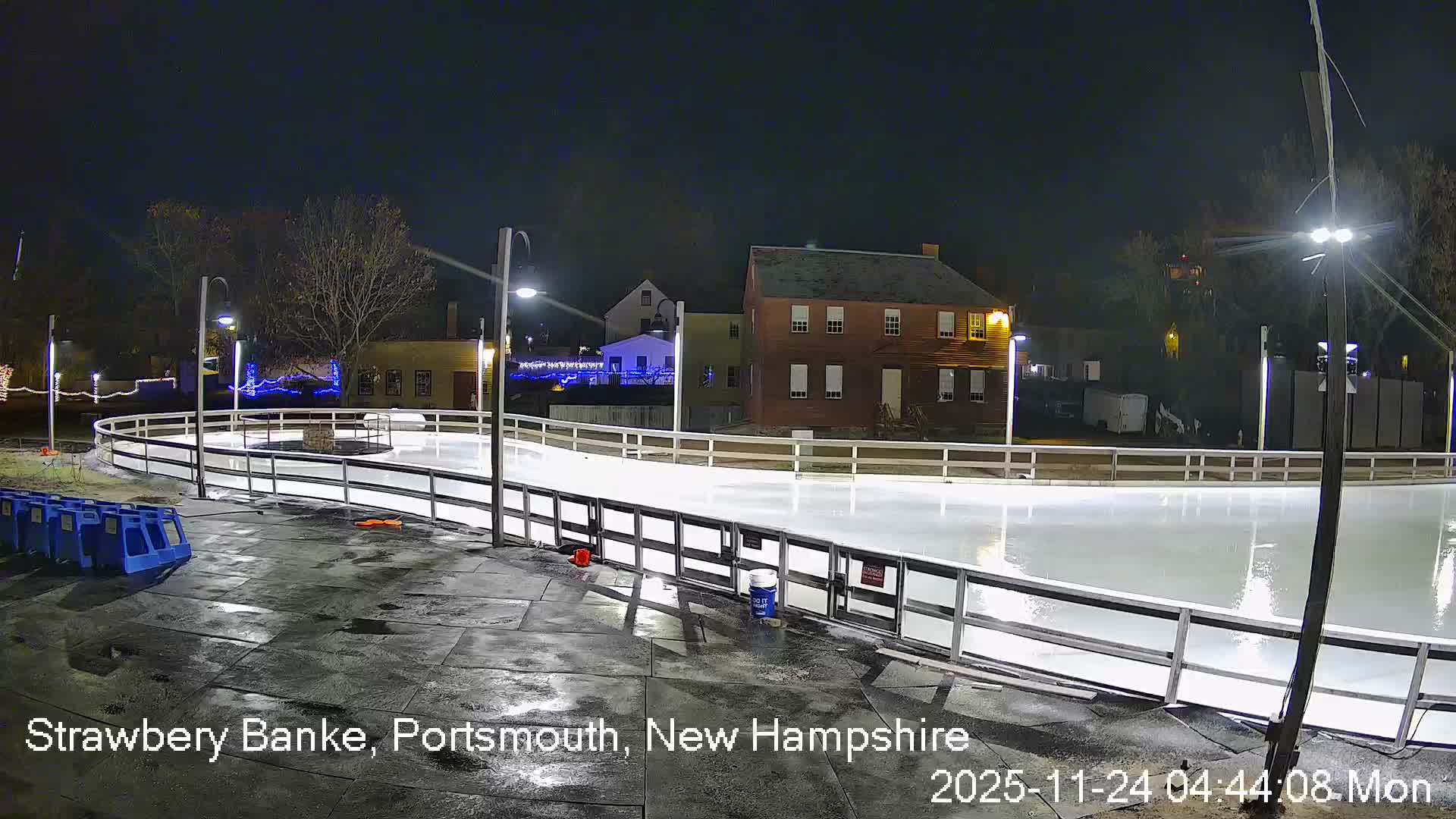 Ice Skating - Patio Cam at Strawbery Banke, Porsmouth , Live Camera, New Hampshire 