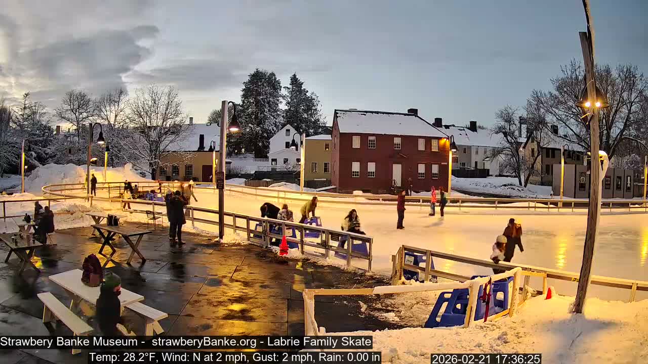 Ice Skating - Patio Cam at Strawbery Banke, Porsmouth , Live Camera, New Hampshire 