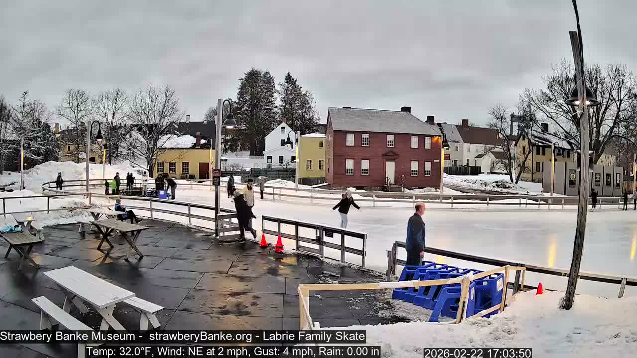 Ice Skating - Patio Cam at Strawbery Banke, Porsmouth , Live Camera, New Hampshire 