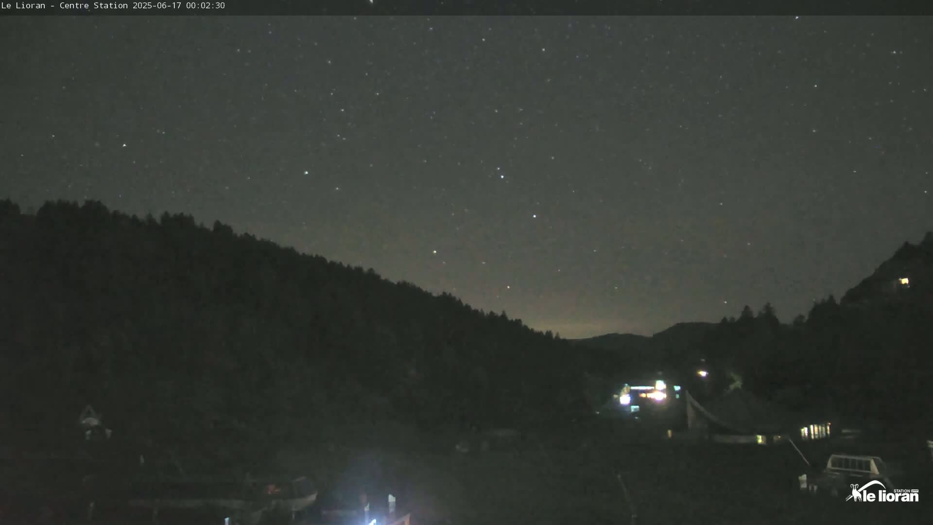 Le Lioran Ski Slopes Live Cam - Laveissiere, Cantal, Auvergne-Rhone-Alpes, France