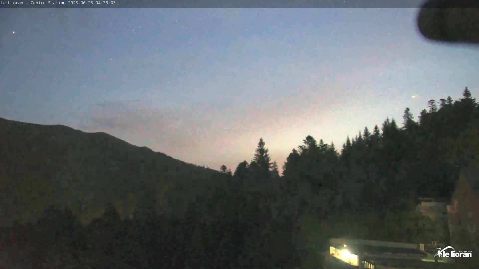 Le Lioran Ski Slopes Live Cam - Laveissiere, Cantal, Auvergne-Rhone-Alpes, France