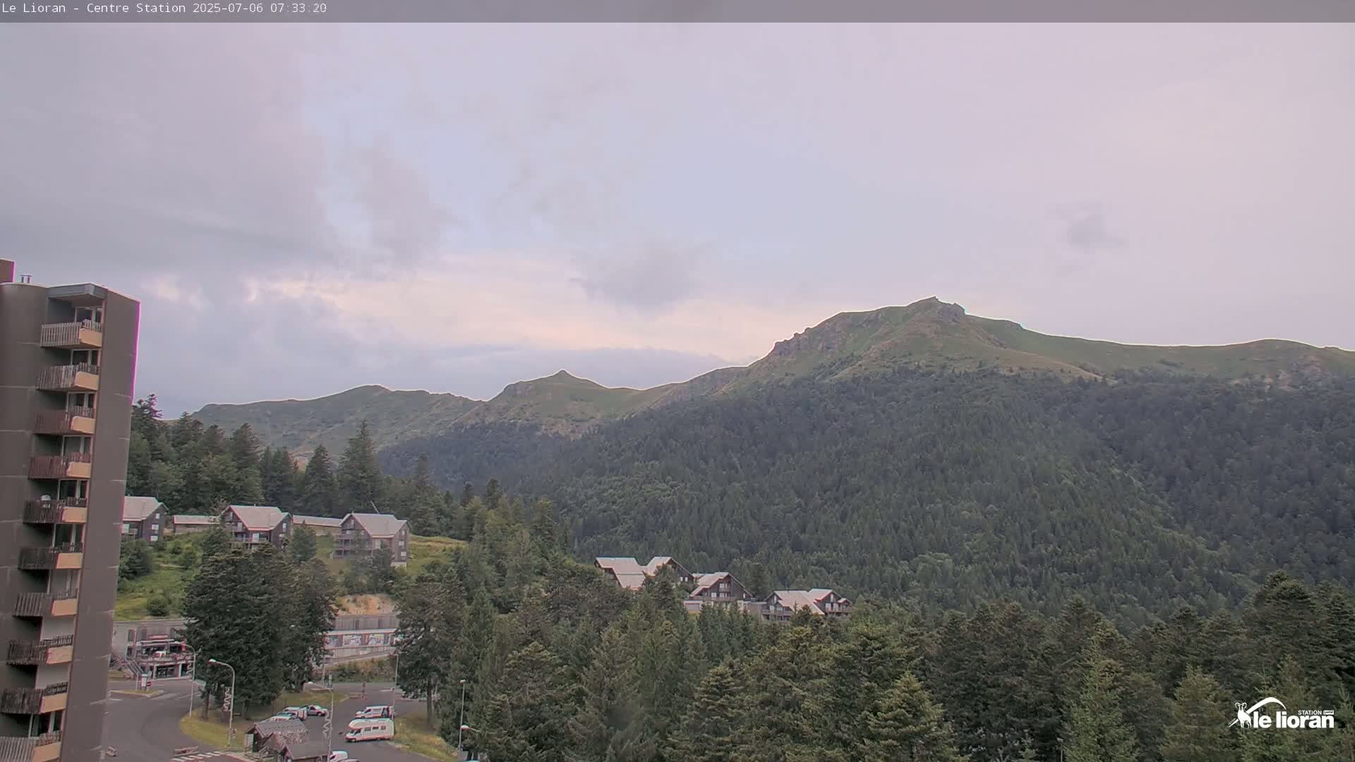 Le Lioran Ski Slopes Live Cam - Laveissiere, Cantal, Auvergne-Rhone-Alpes, France
