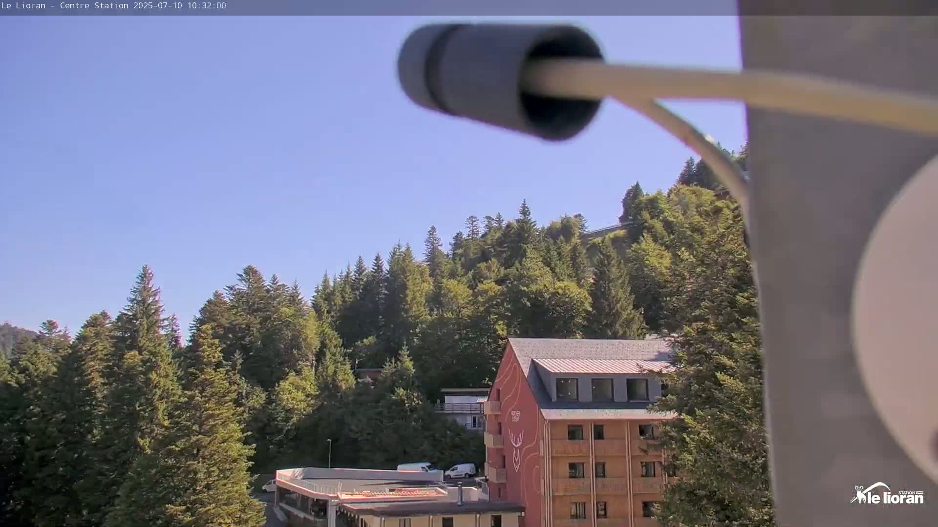 Le Lioran Ski Slopes Live Cam - Laveissiere, Cantal, Auvergne-Rhone-Alpes, France