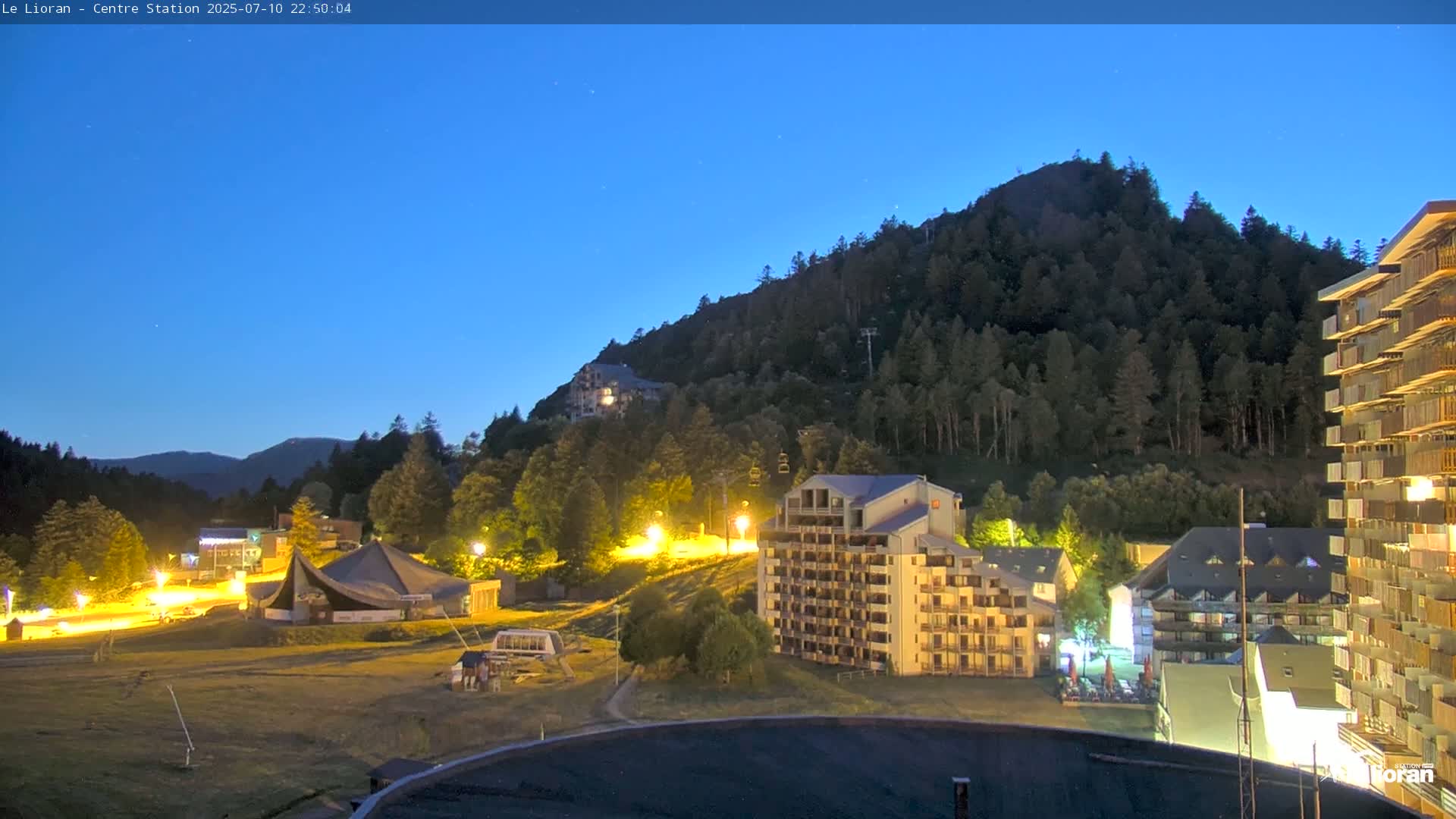 Le Lioran Ski Slopes Live Cam - Laveissiere, Cantal, Auvergne-Rhone-Alpes, France
