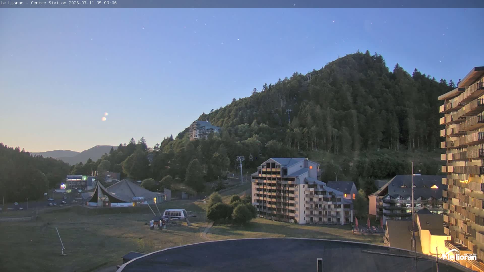 Le Lioran Ski Slopes Live Cam - Laveissiere, Cantal, Auvergne-Rhone-Alpes, France