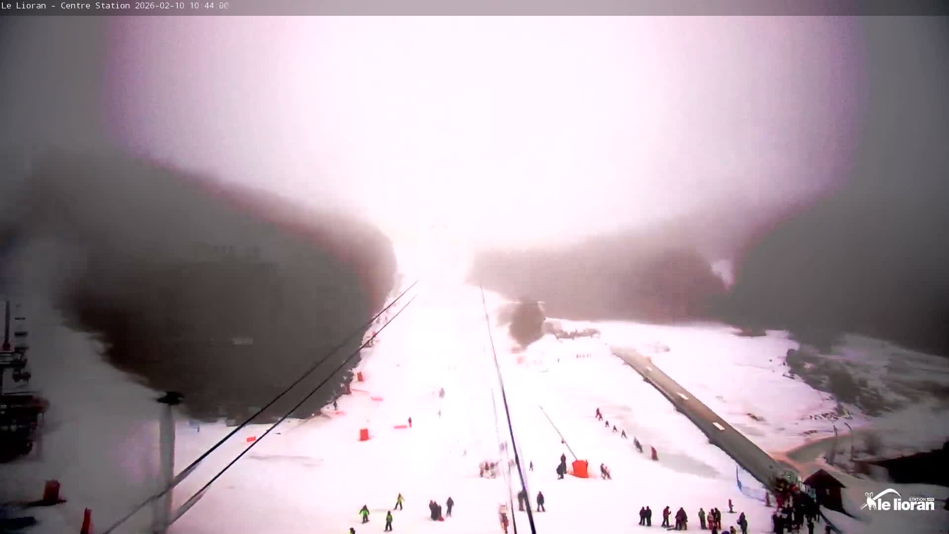 Le Lioran Ski Slopes Live Cam - Laveissiere, Cantal, Auvergne-Rhone-Alpes, France