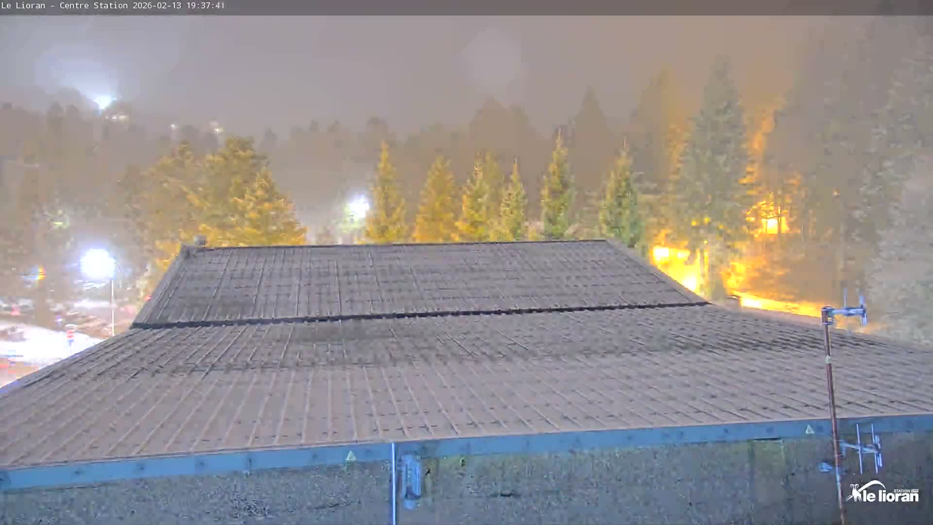 Le Lioran Ski Slopes Live Cam - Laveissiere, Cantal, Auvergne-Rhone-Alpes, France