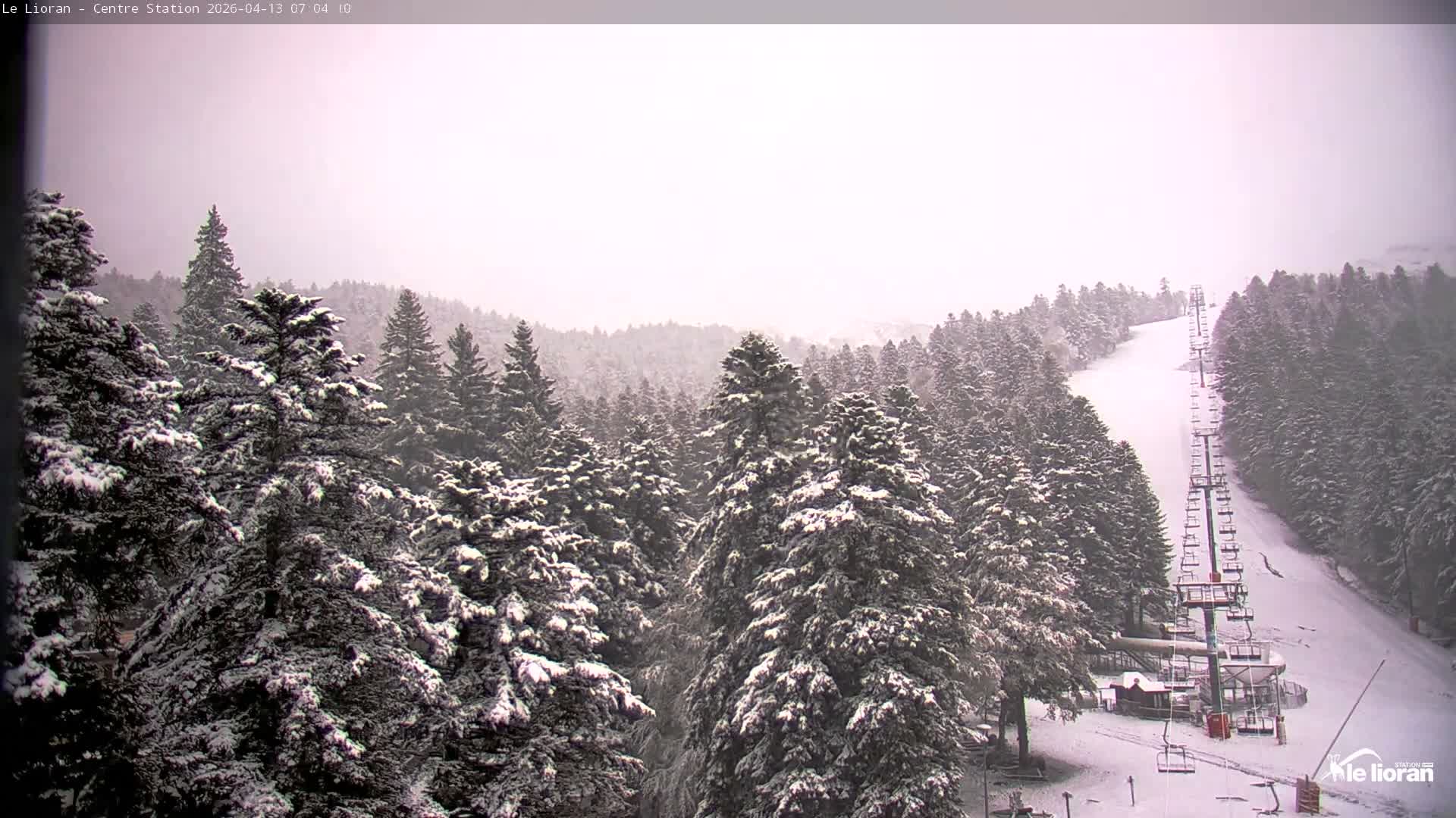 Le Lioran Ski Slopes Live Cam - Laveissiere, Cantal, Auvergne-Rhone-Alpes, France