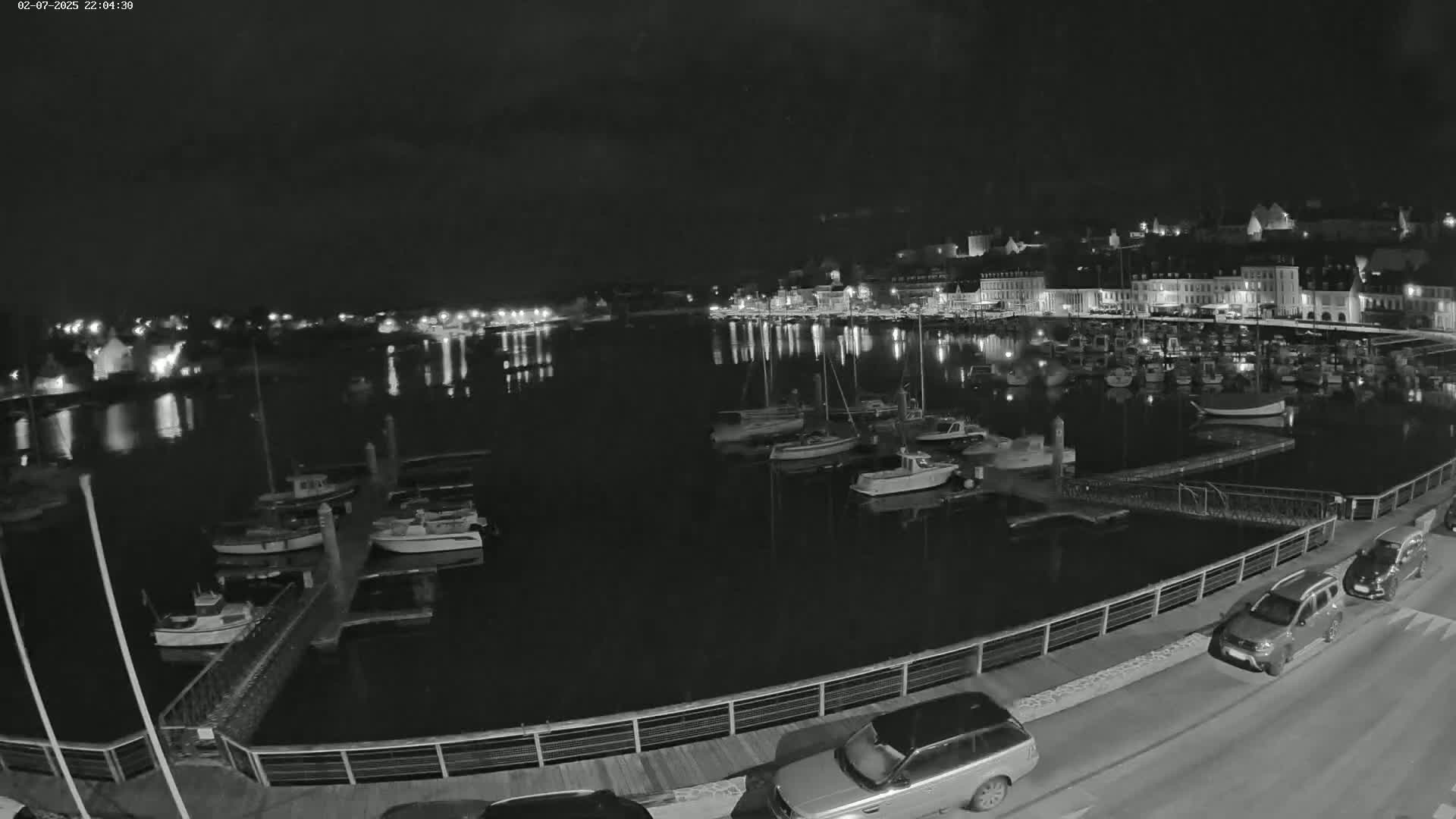 Audierne  Port - Marine  & City View Live Cam - Quimper, Finistere, Bretagne, France