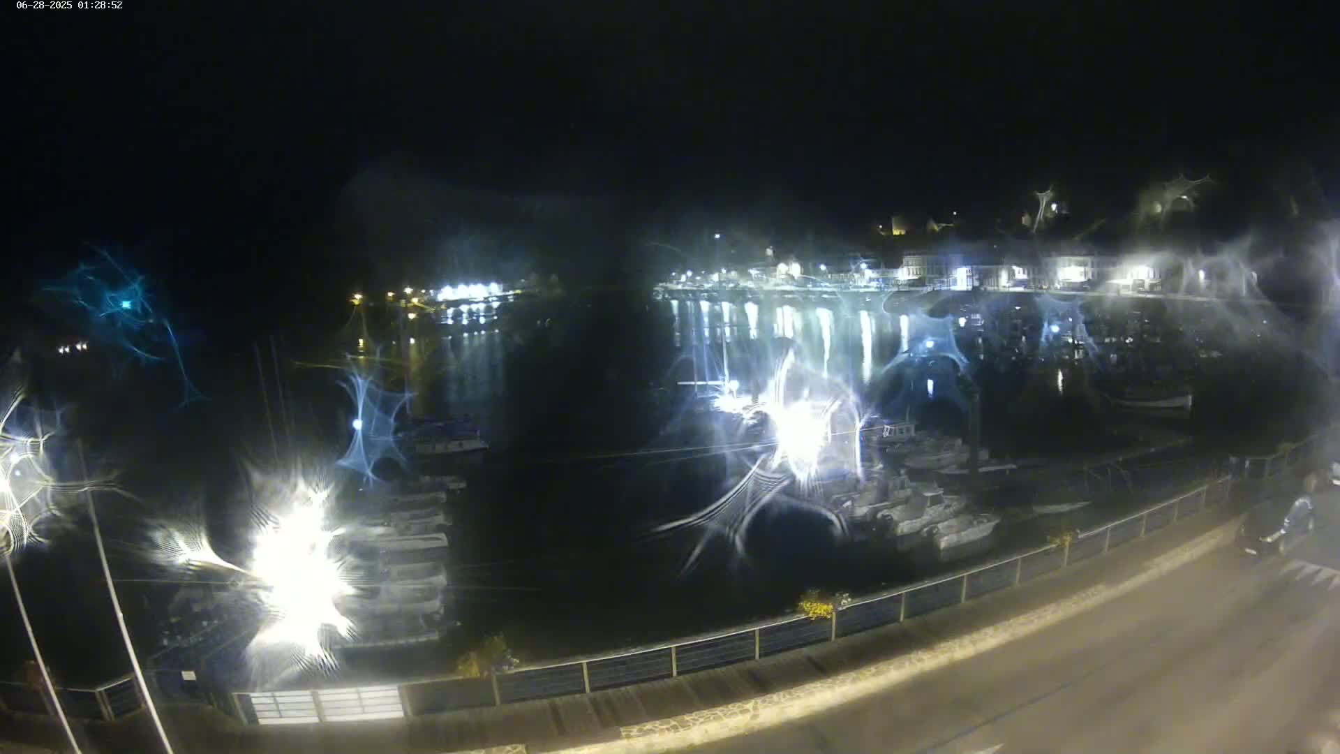Audierne  Port - Marine  & City View Live Cam - Quimper, Finistere, Bretagne, France