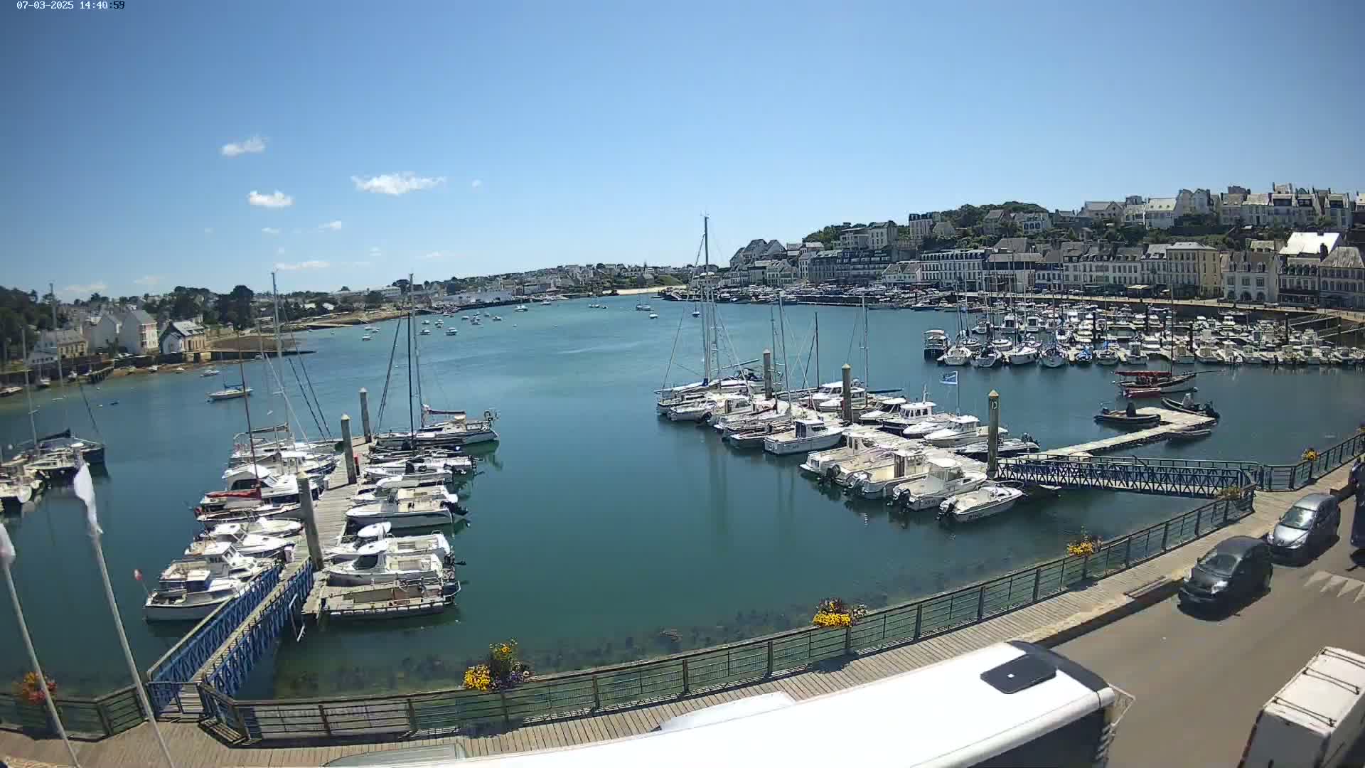 Audierne  Port - Marine  & City View Live Cam - Quimper, Finistere, Bretagne, France