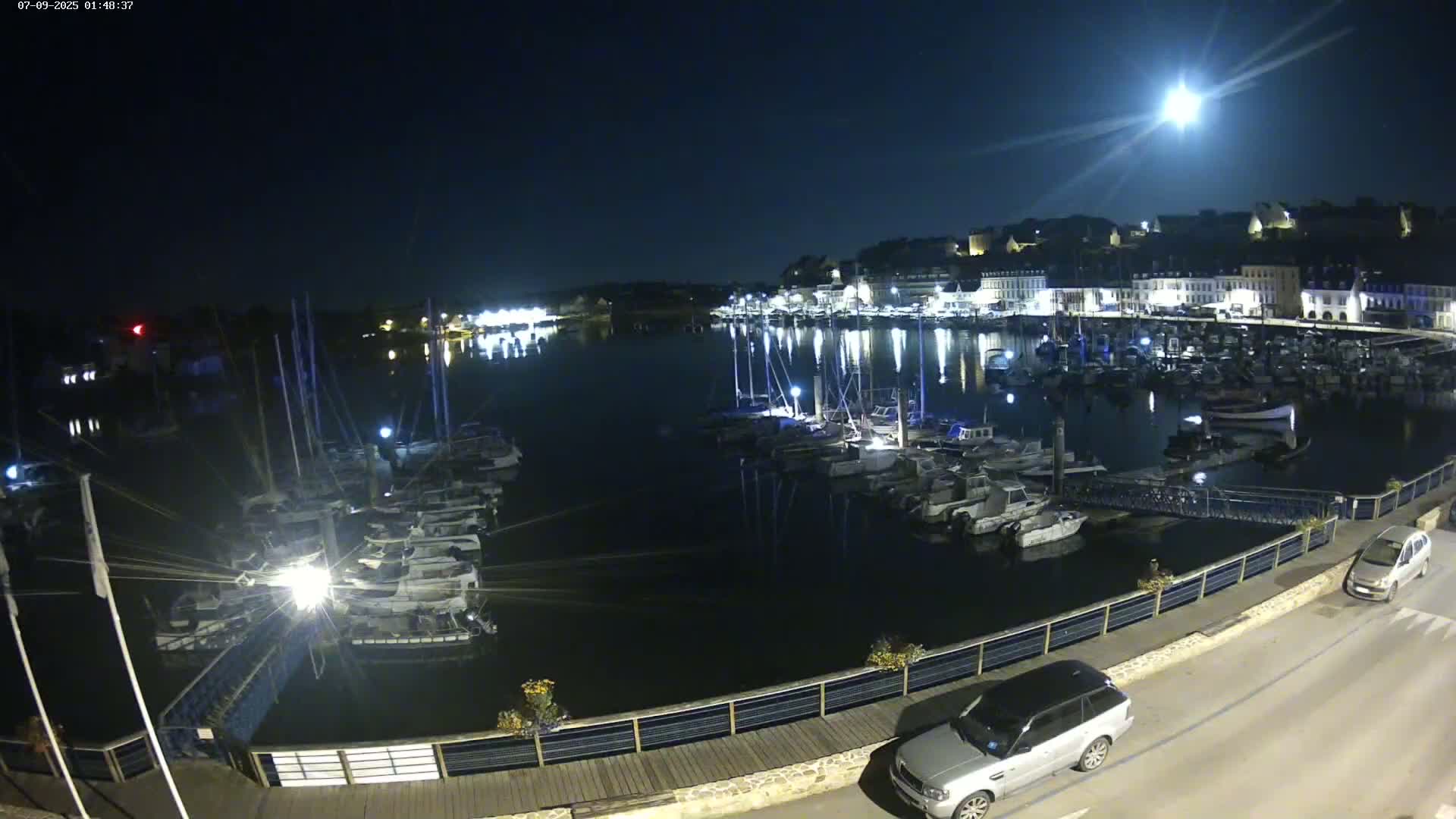Audierne  Port - Marine  & City View Live Cam - Quimper, Finistere, Bretagne, France