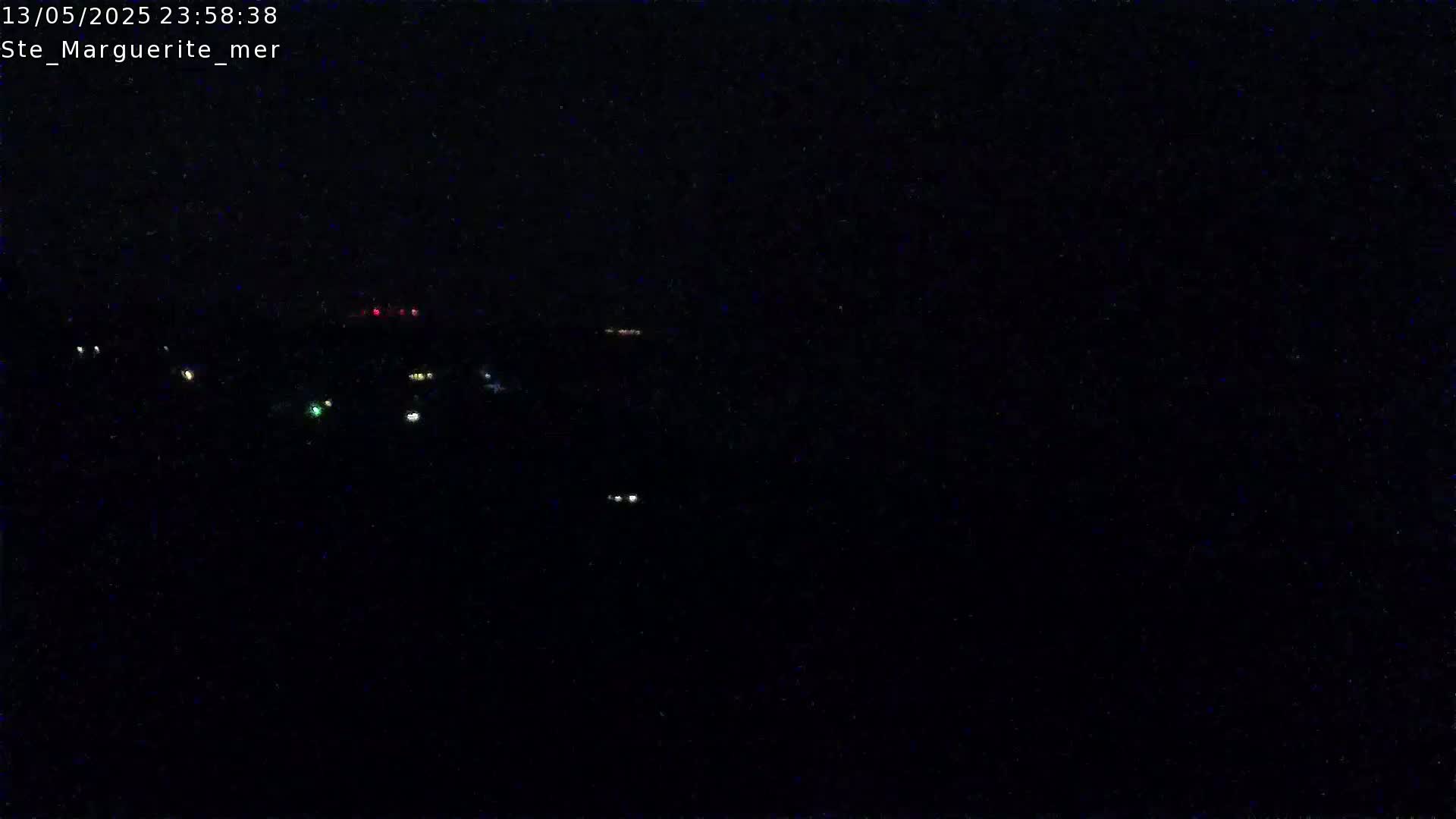 Sainte-Marguerite-sur-Mer City & Coast Skyline Live Cam - Dieppe, Seine-Maritime, Normandie, France 