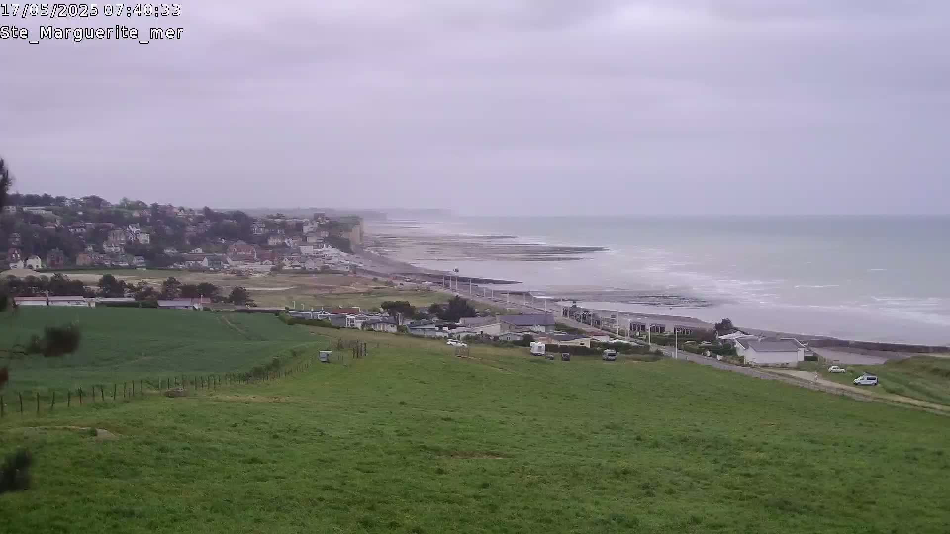 Sainte-Marguerite-sur-Mer City & Coast Skyline Live Cam - Dieppe, Seine-Maritime, Normandie, France 