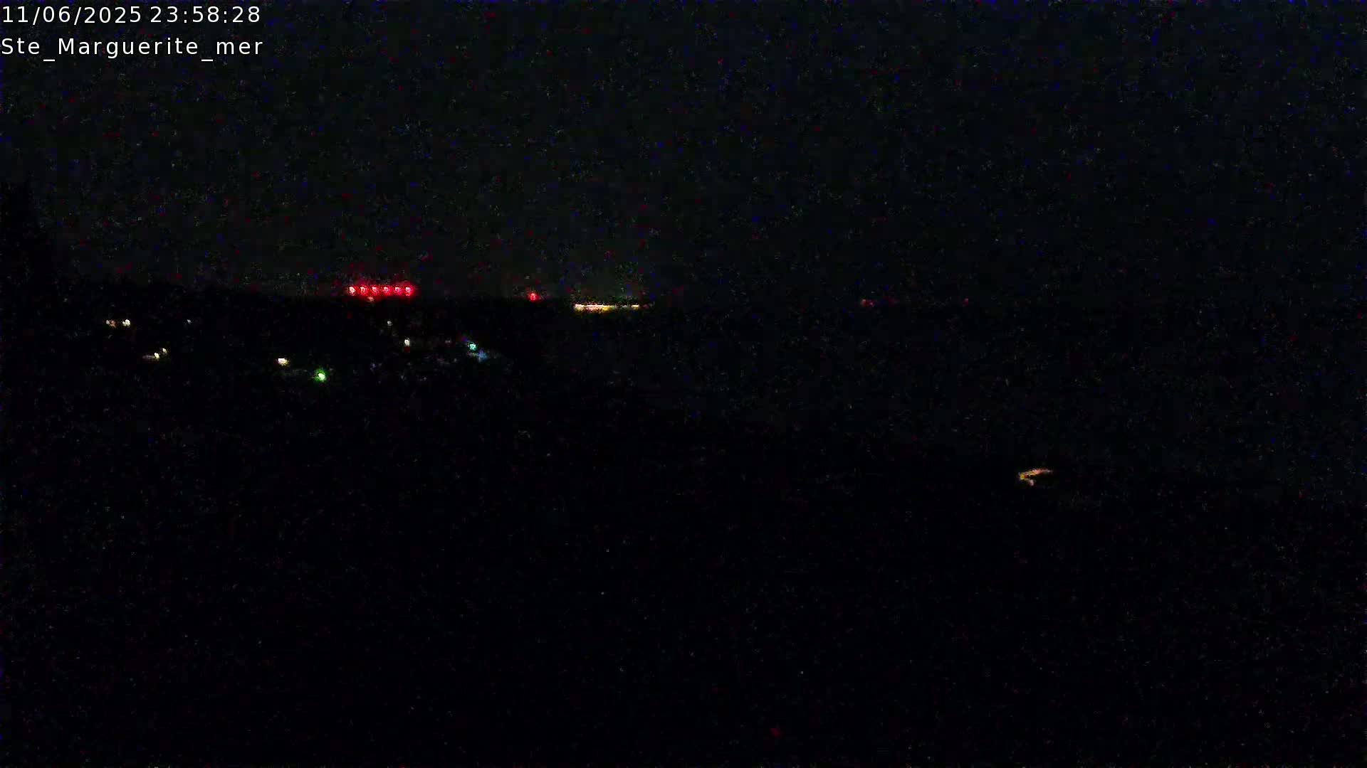 Sainte-Marguerite-sur-Mer City & Coast Skyline Live Cam - Dieppe, Seine-Maritime, Normandie, France 