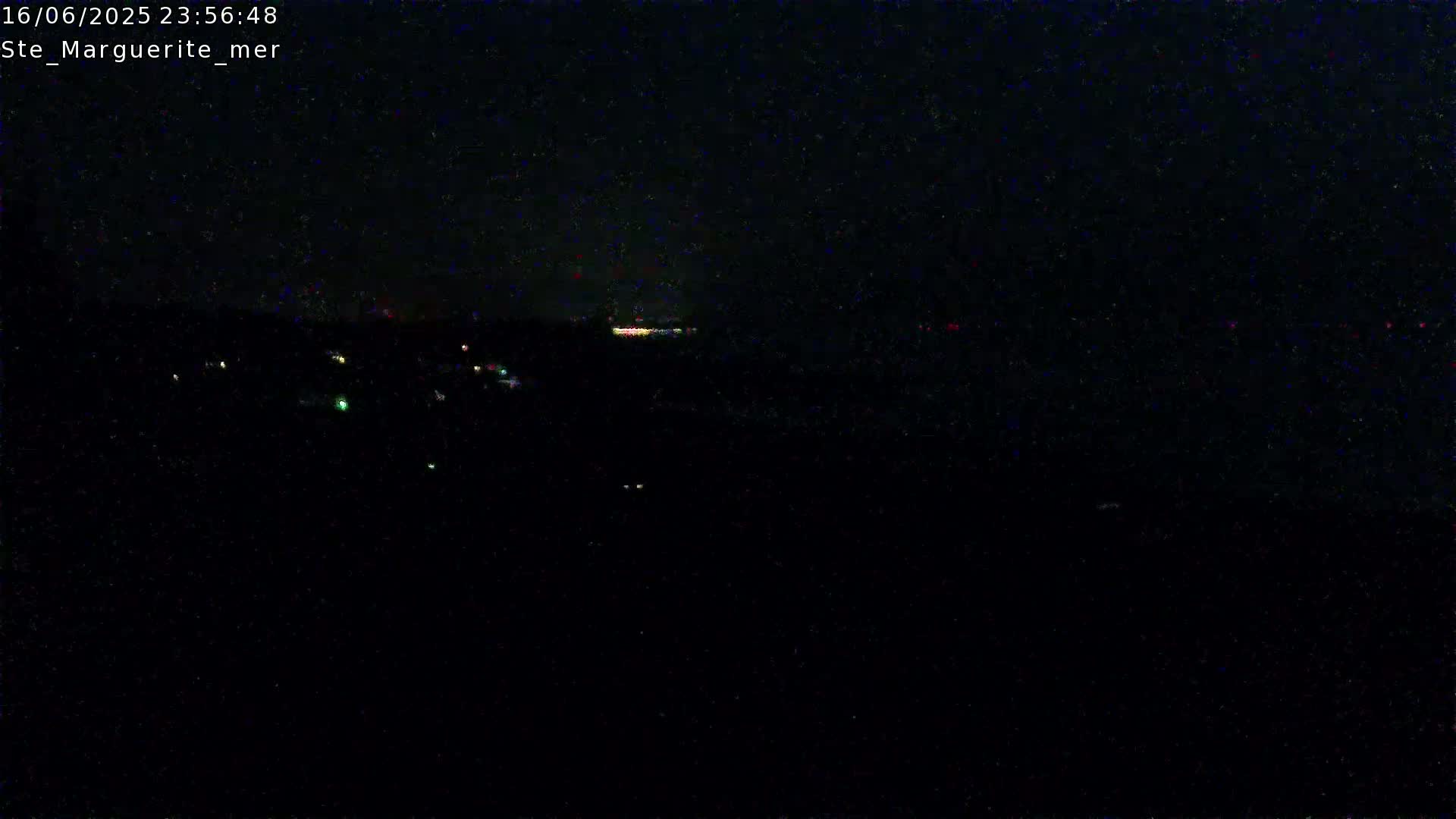 Sainte-Marguerite-sur-Mer City & Coast Skyline Live Cam - Dieppe, Seine-Maritime, Normandie, France 