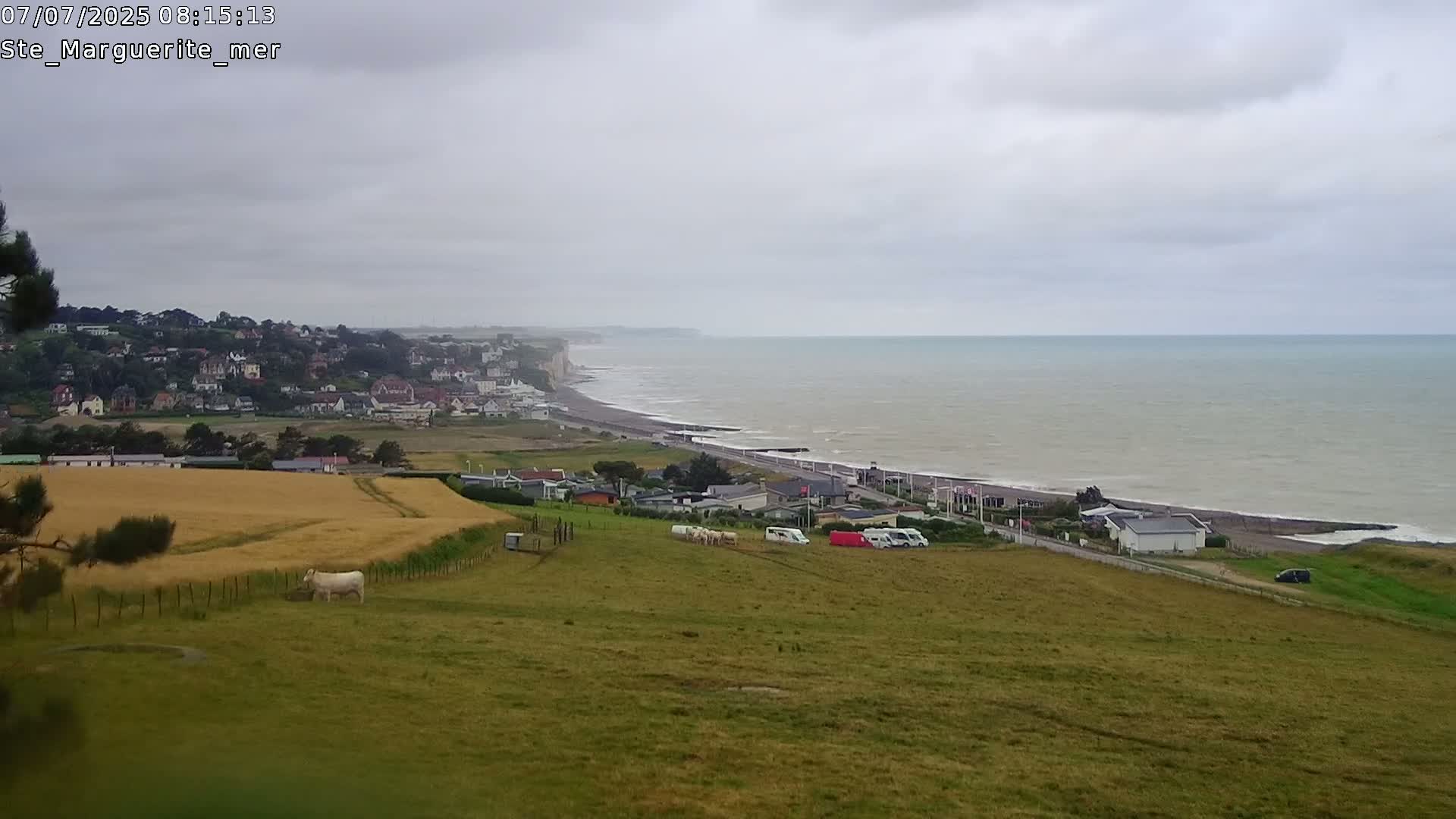 Sainte-Marguerite-sur-Mer City & Coast Skyline Live Cam - Dieppe, Seine-Maritime, Normandie, France 