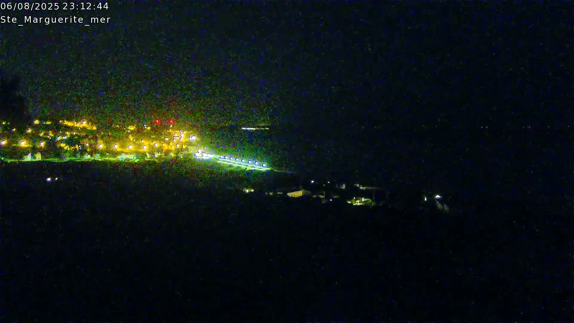 Sainte-Marguerite-sur-Mer City & Coast Skyline Live Cam - Dieppe, Seine-Maritime, Normandie, France 