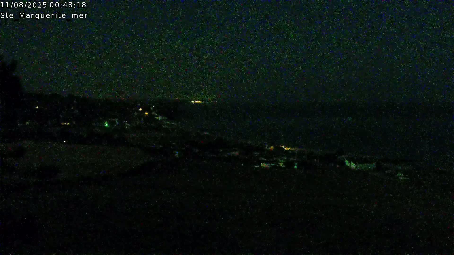 Sainte-Marguerite-sur-Mer City & Coast Skyline Live Cam - Dieppe, Seine-Maritime, Normandie, France 