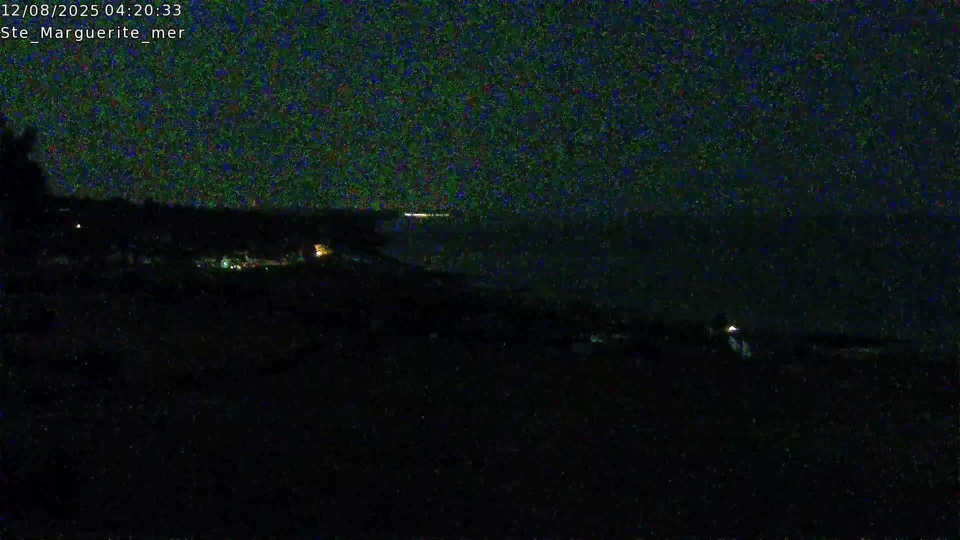 Sainte-Marguerite-sur-Mer City & Coast Skyline Live Cam - Dieppe, Seine-Maritime, Normandie, France 