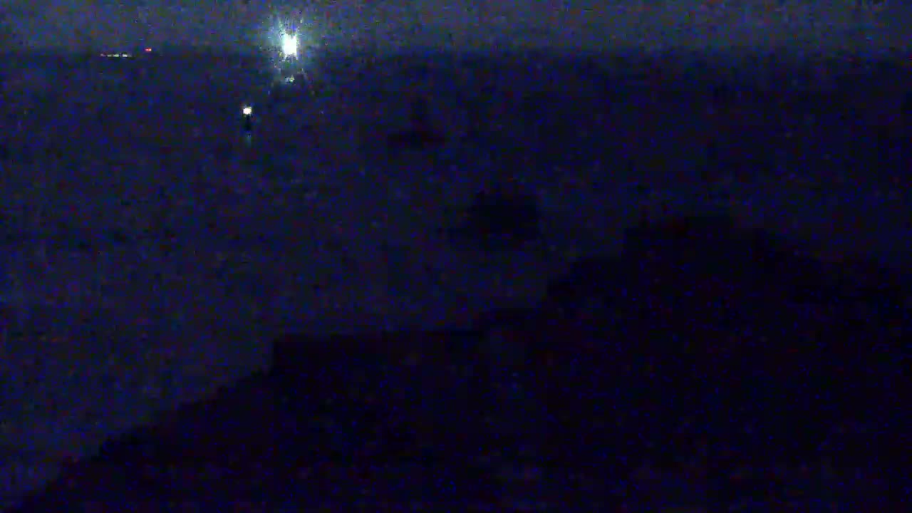 Pointe du Raz & Notre-Dame des Naufrages Statue Live Cam - Quimper, Finistère, Bretagne, France